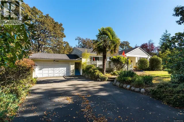 3315 RIPON ROAD, Oak Bay 2
