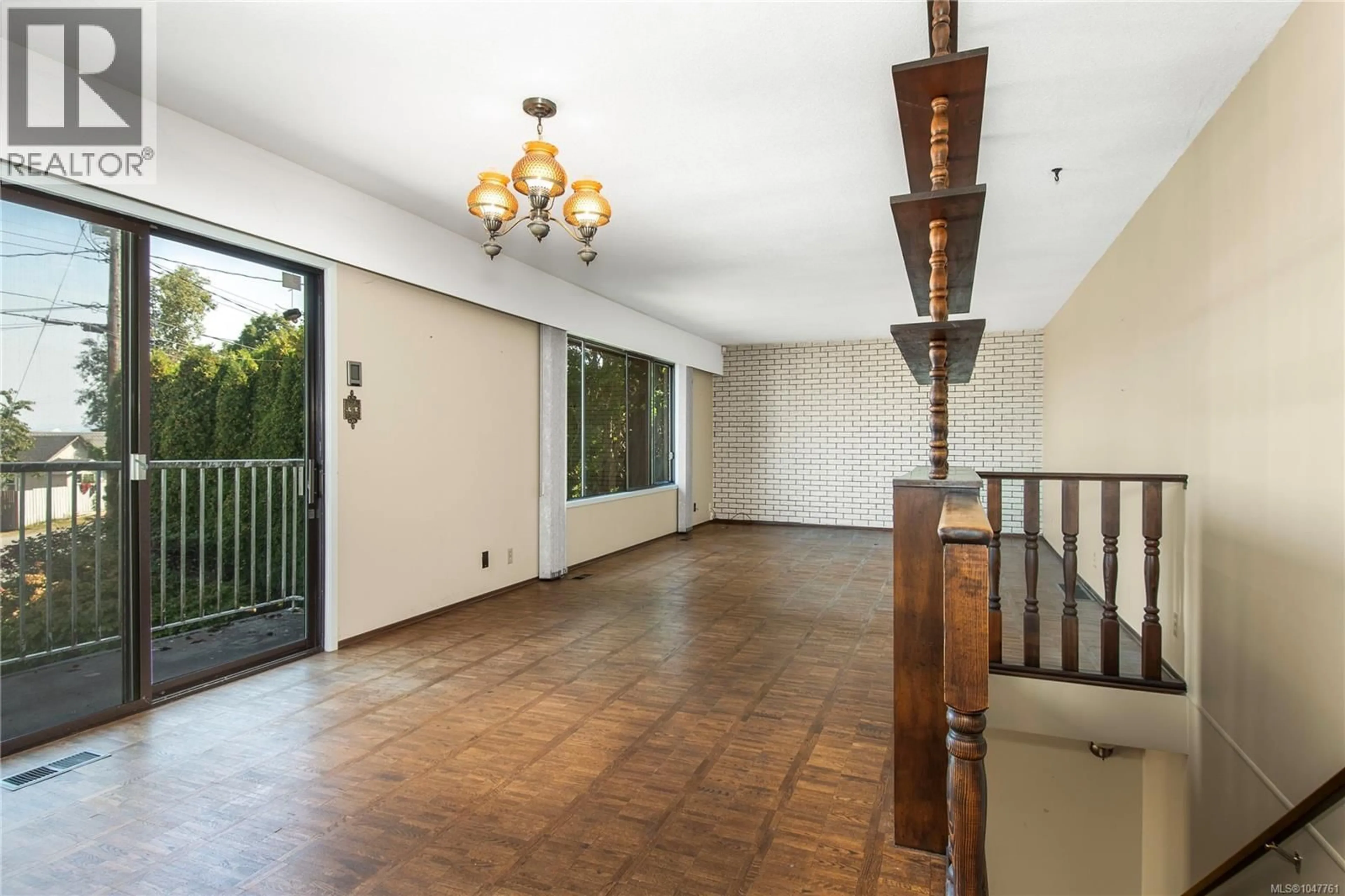 Indoor foyer for 2174 DALTON ROAD, Campbell River British Columbia V9W1H4