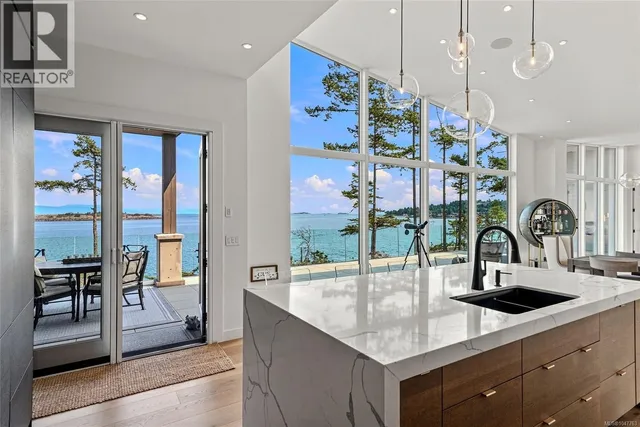 1730 OAK LEAF DRIVE, Nanoose Bay 2