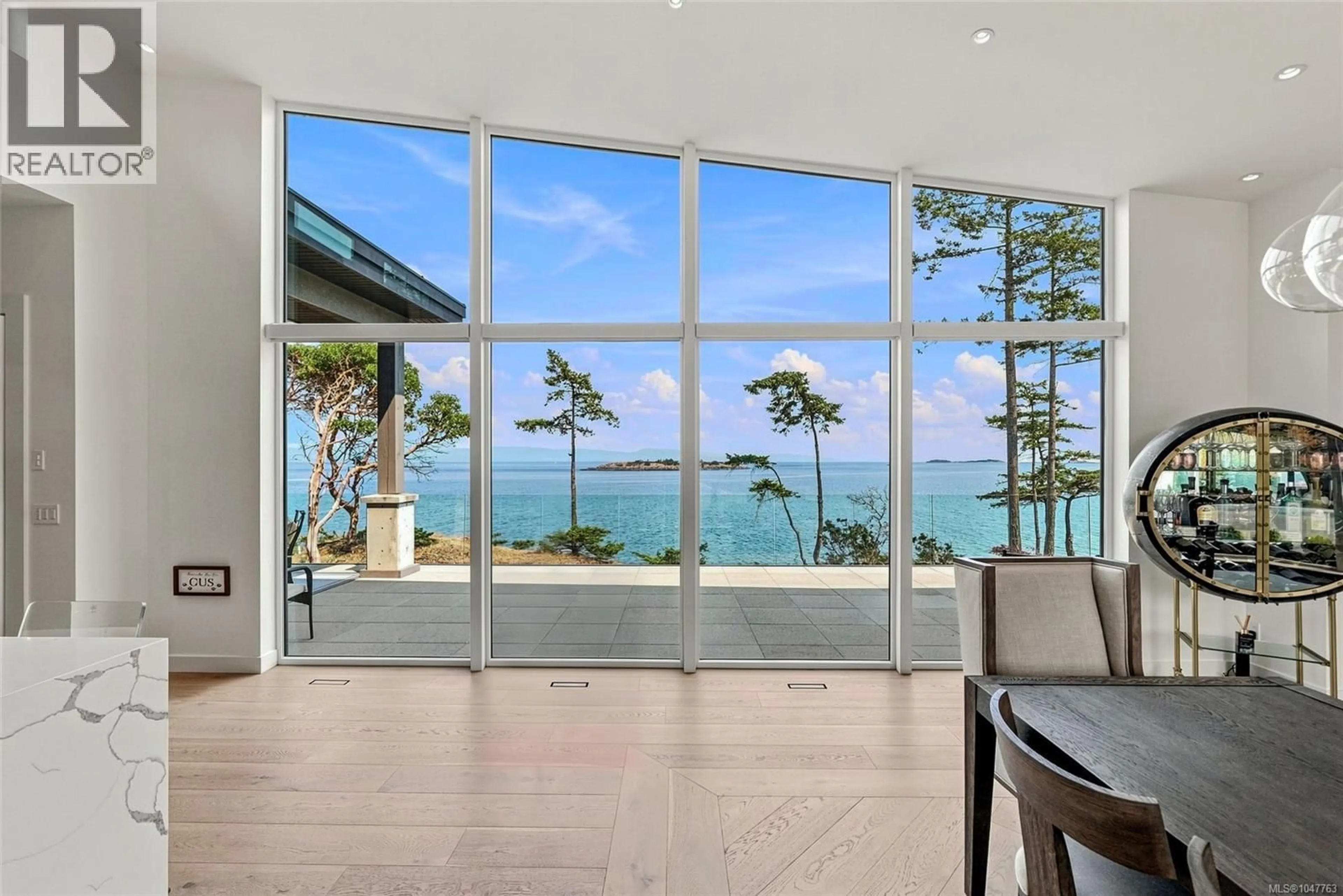 Indoor foyer for 1730 OAK LEAF DRIVE, Nanoose Bay British Columbia V9P9J4