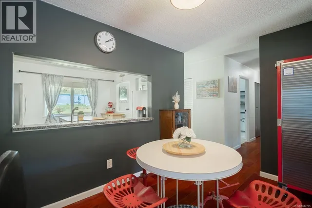 3716 HOWDEN DRIVE, Nanaimo 5