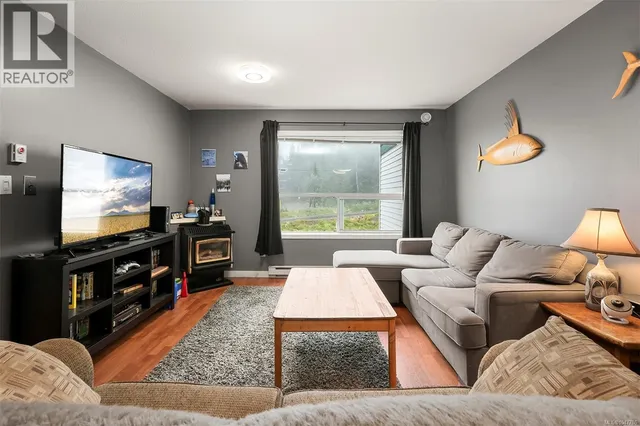 205 - 1105 HENRY ROAD, Courtenay 2