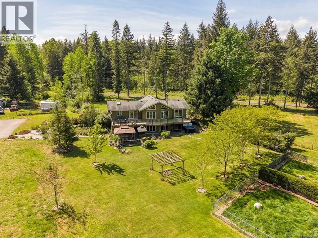 5427 WILDWOOD ROAD, Courtenay 3