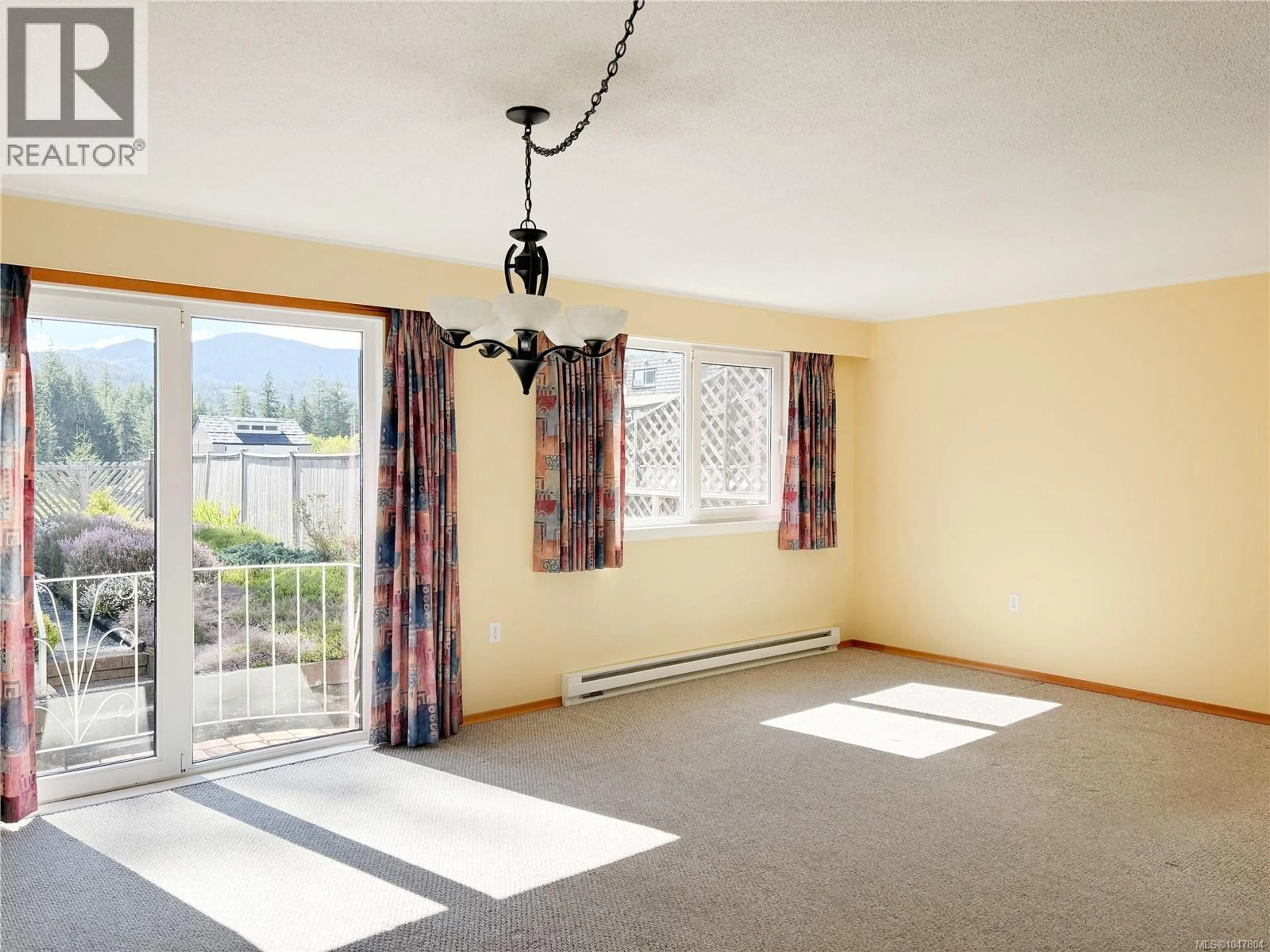 A pic of a room for 504 MAQUINNA CRESCENT, Gold River British Columbia V0P1G0