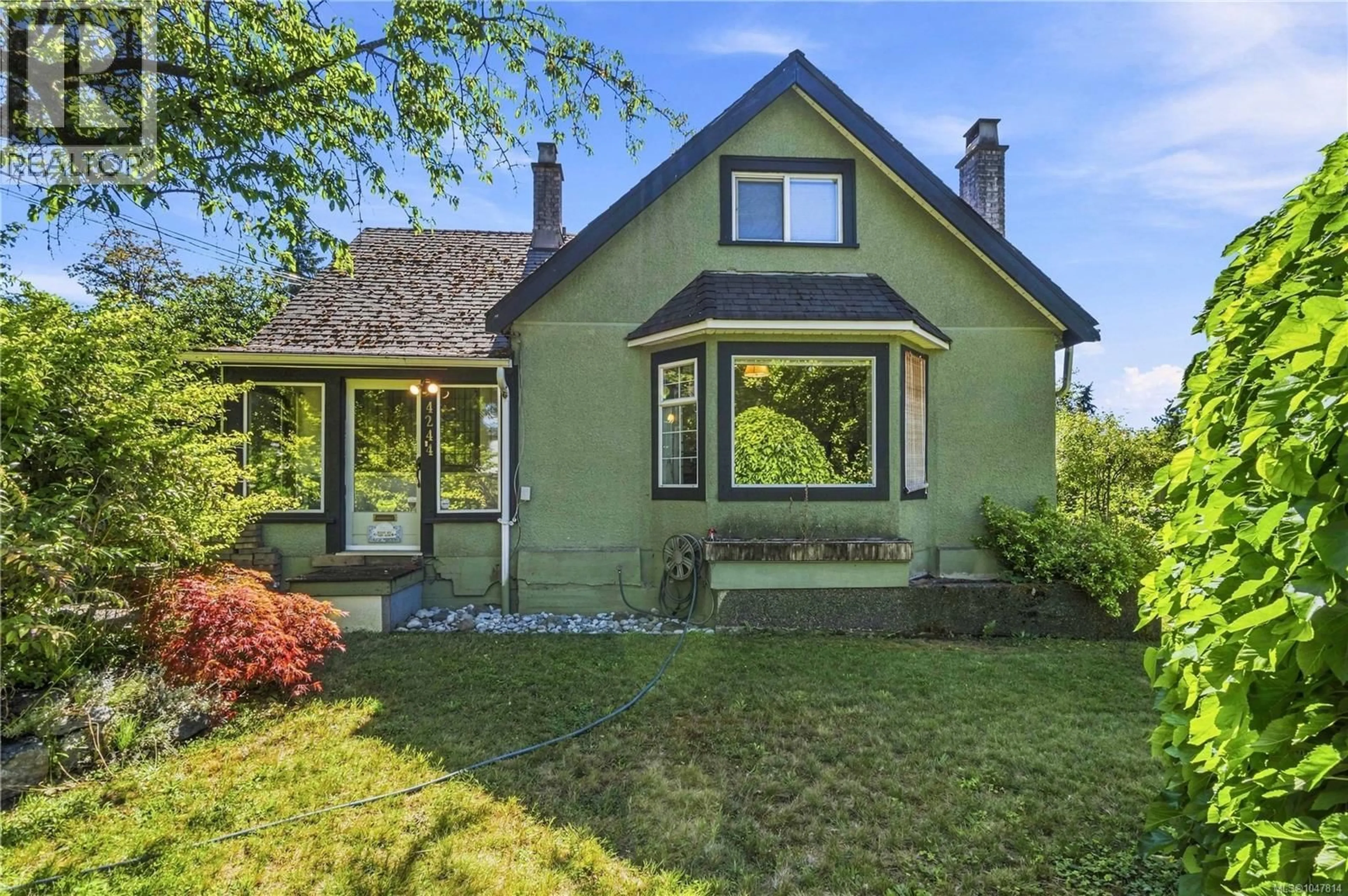 Home with vinyl exterior material, street for 4244 JOHNSTON ROAD, Port Alberni British Columbia V9Y5M9