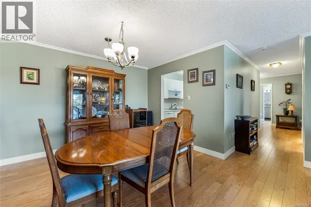 407 - 2125 OAK BAY AVENUE, Oak Bay 5