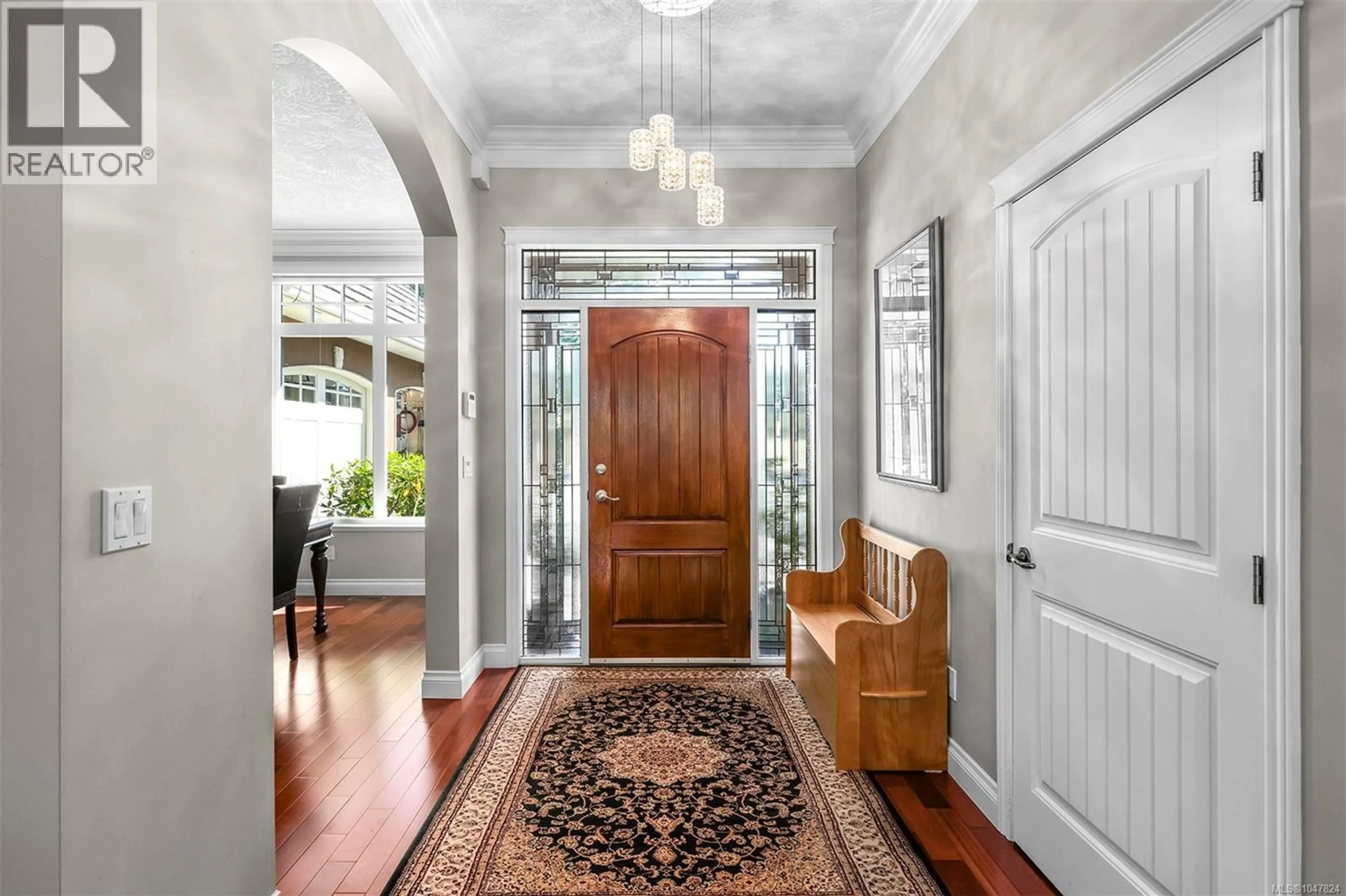 Indoor entryway for 619 CROWN ISLE DRIVE, Courtenay British Columbia V9N8R5