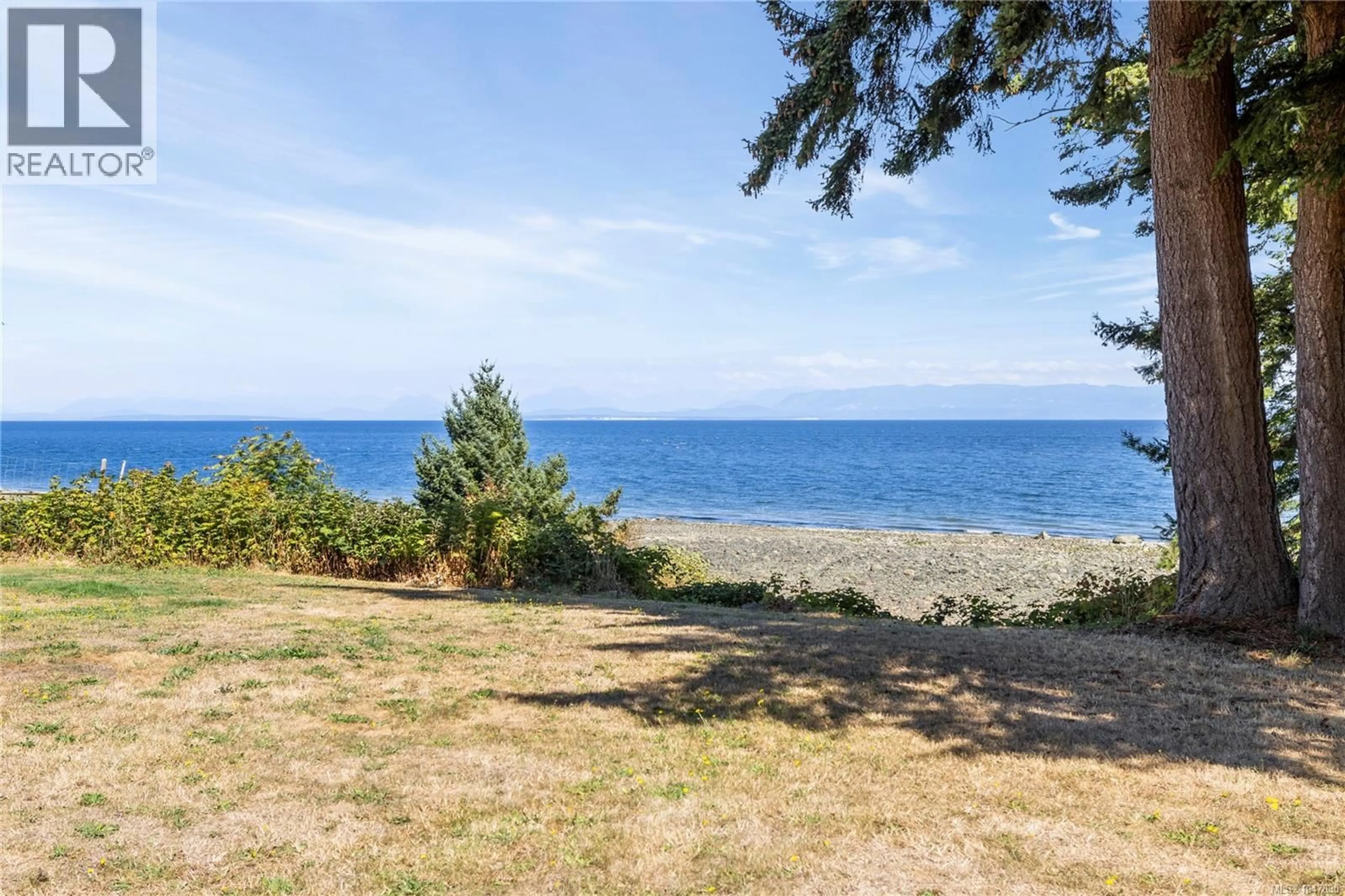 Patio, water/lake/river/ocean view for 2310 SEABANK ROAD, Courtenay British Columbia V9J1Y2