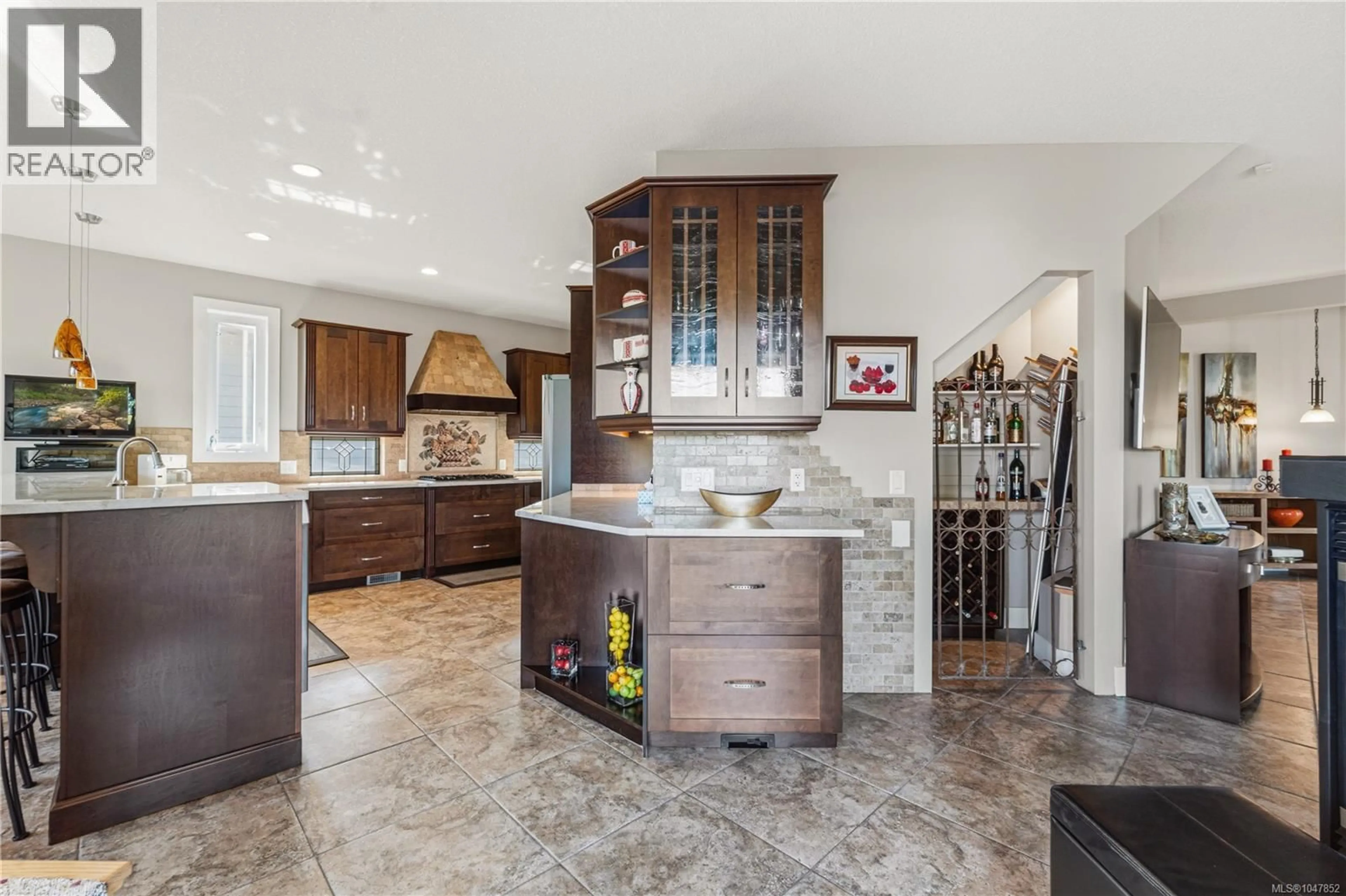 Open concept kitchen, ceramic/tile floor for 1618 ADMIRAL TRYON BOULEVARD, Parksville British Columbia V9P1Y2