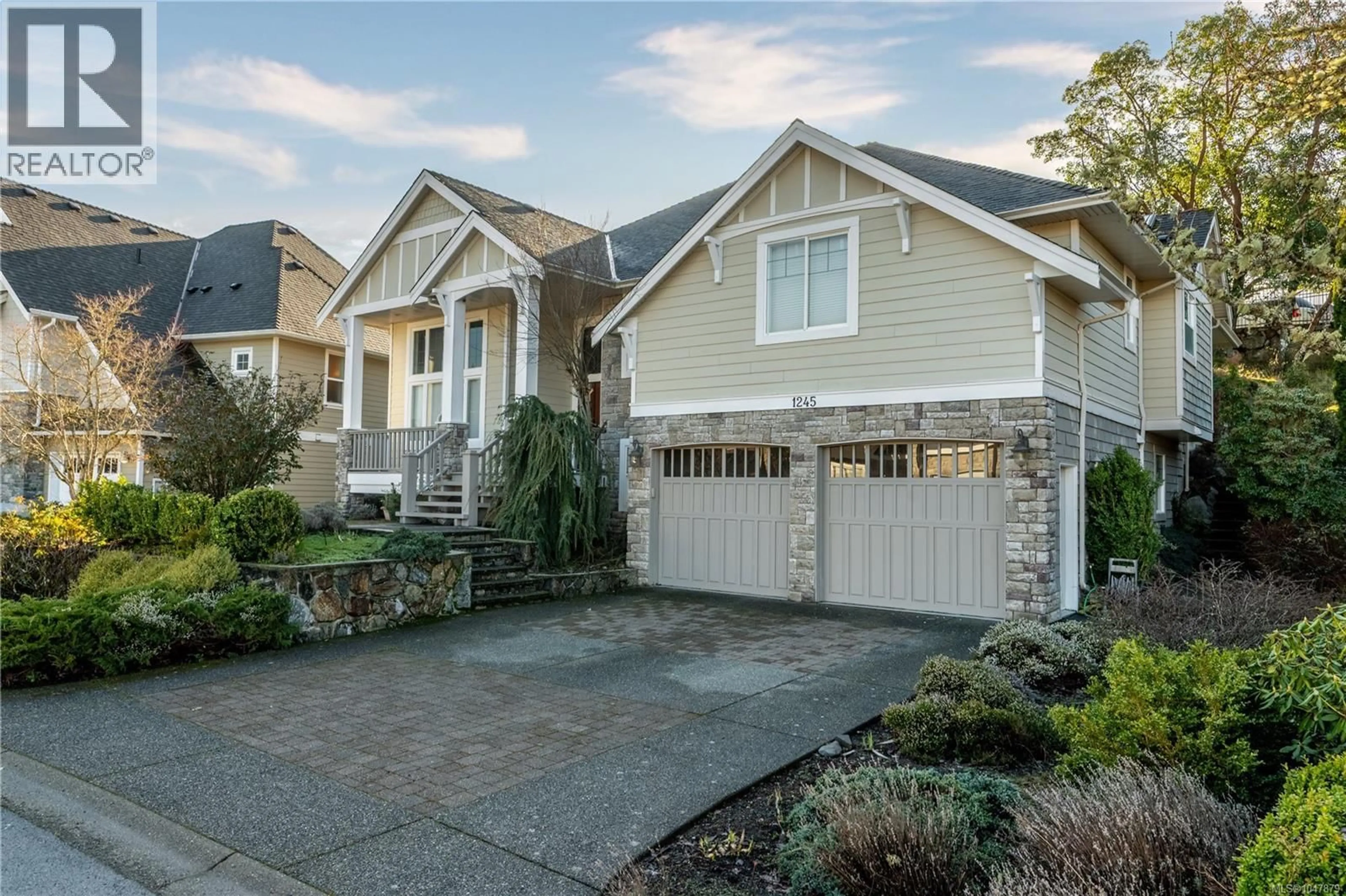 Home with vinyl exterior material, street for 1245 ROCKHAMPTON CLOSE, Langford British Columbia V9B6X4