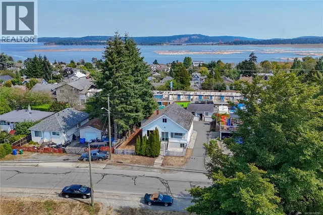 138 STRICKLAND STREET, Nanaimo 2