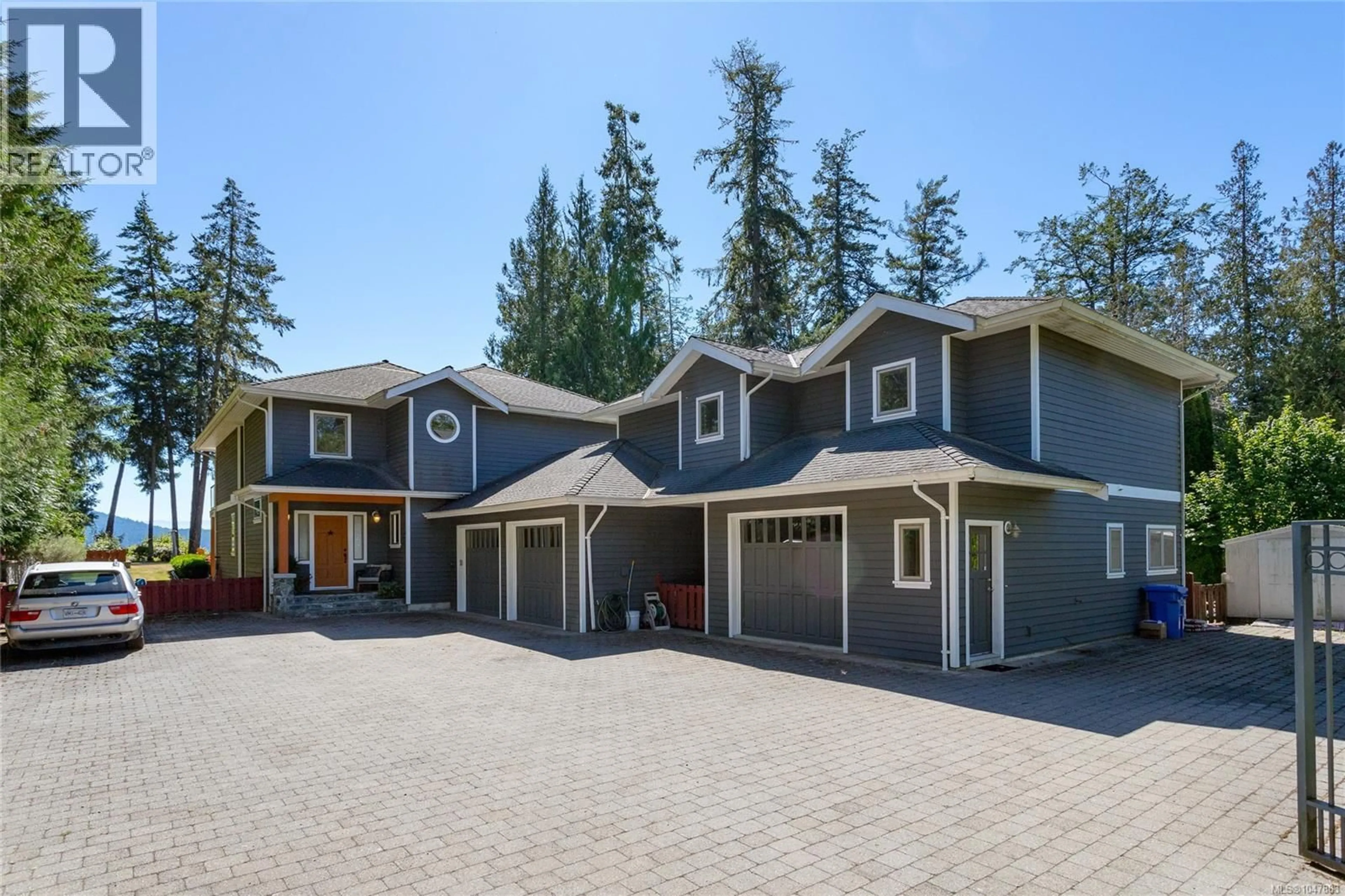 Home with vinyl exterior material, street for 5469 SOOKE ROAD, Sooke British Columbia V0S1N0