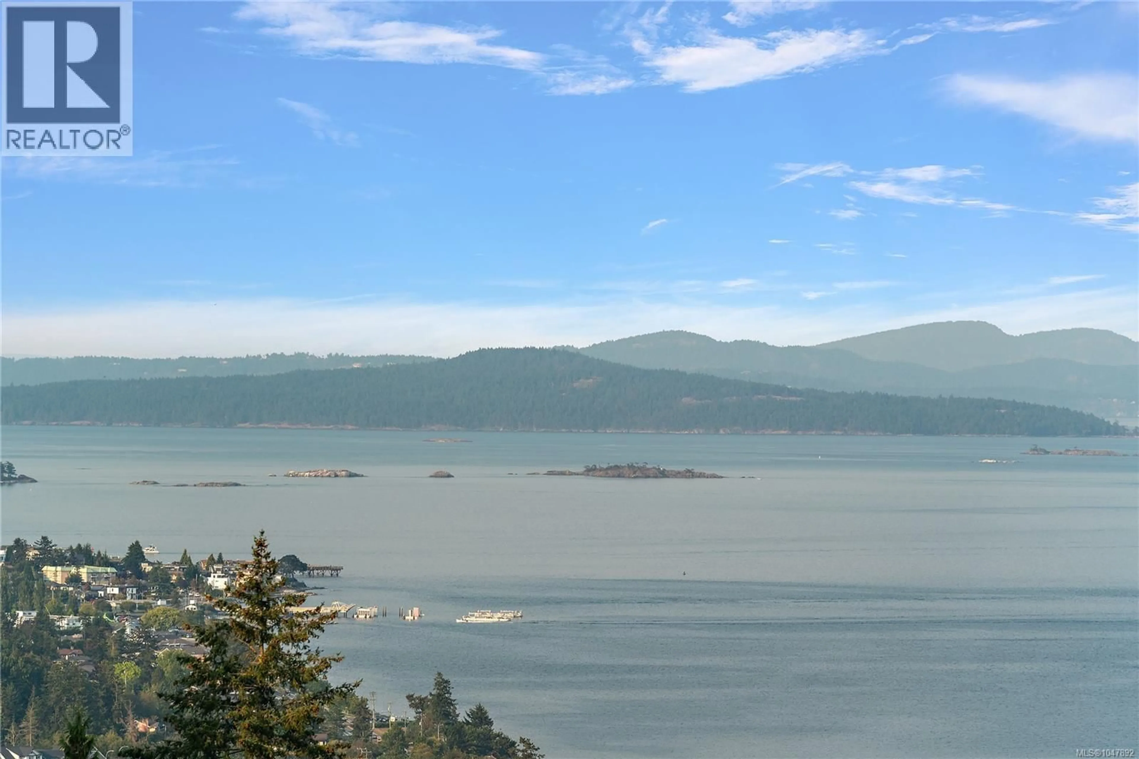 Blurry image for 8750 PENDER PARK DRIVE, North Saanich British Columbia V8L3Z5