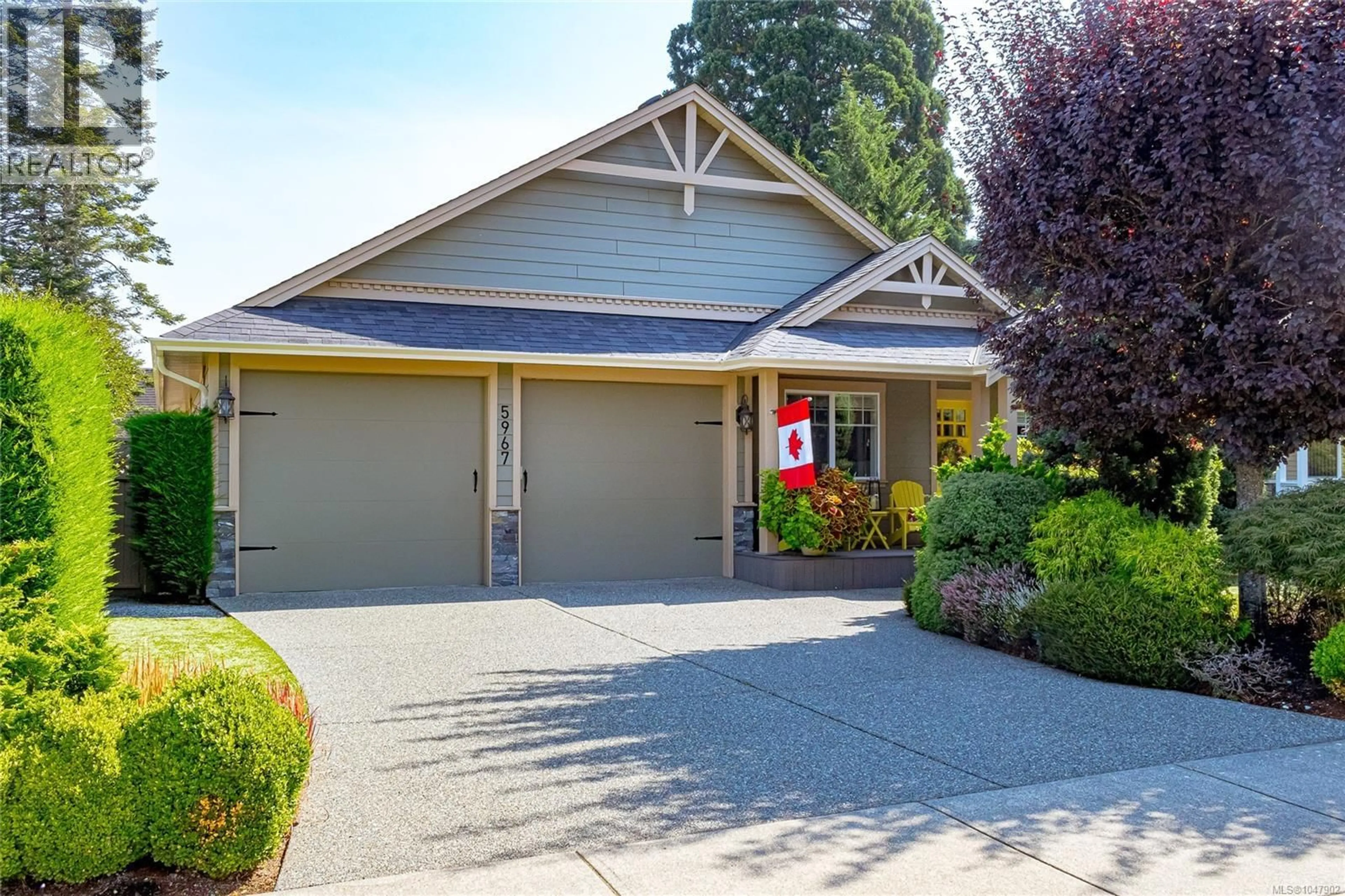 Home with vinyl exterior material, street for 5967 TOWER PLACE, Duncan British Columbia V9L0E1