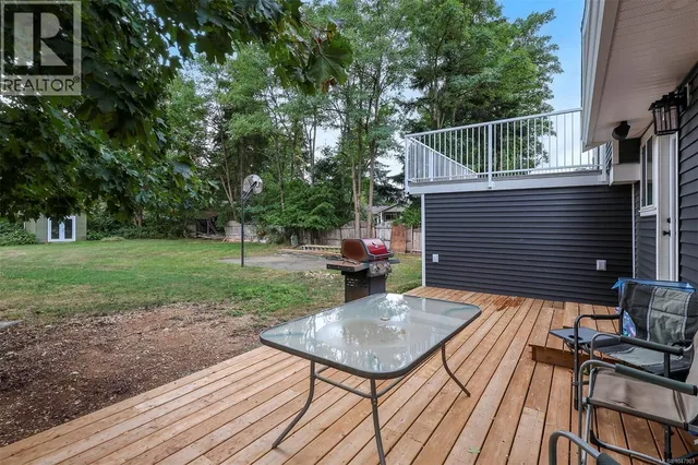 3158 BARFORD CRESCENT, Courtenay 3