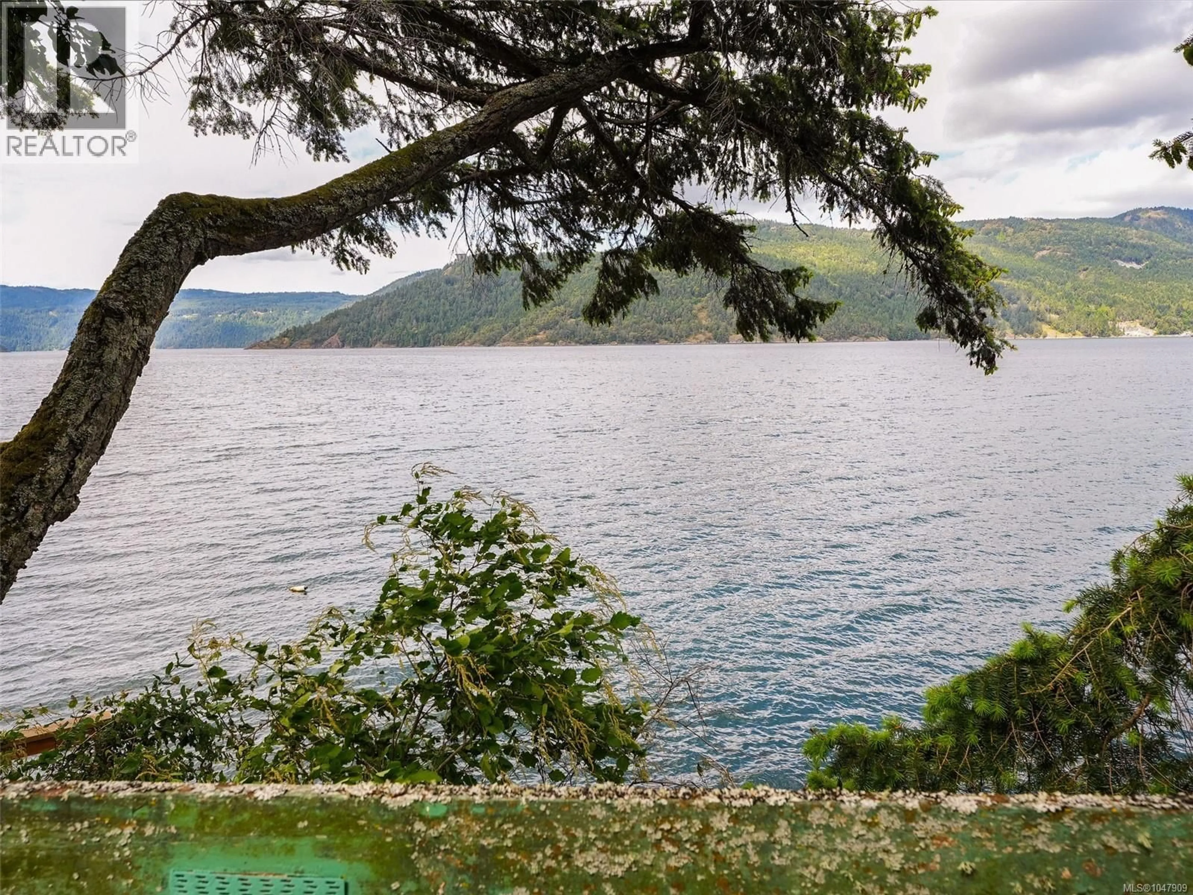 Blurry image for 6860 MARK LANE, Central Saanich British Columbia V9E2A1