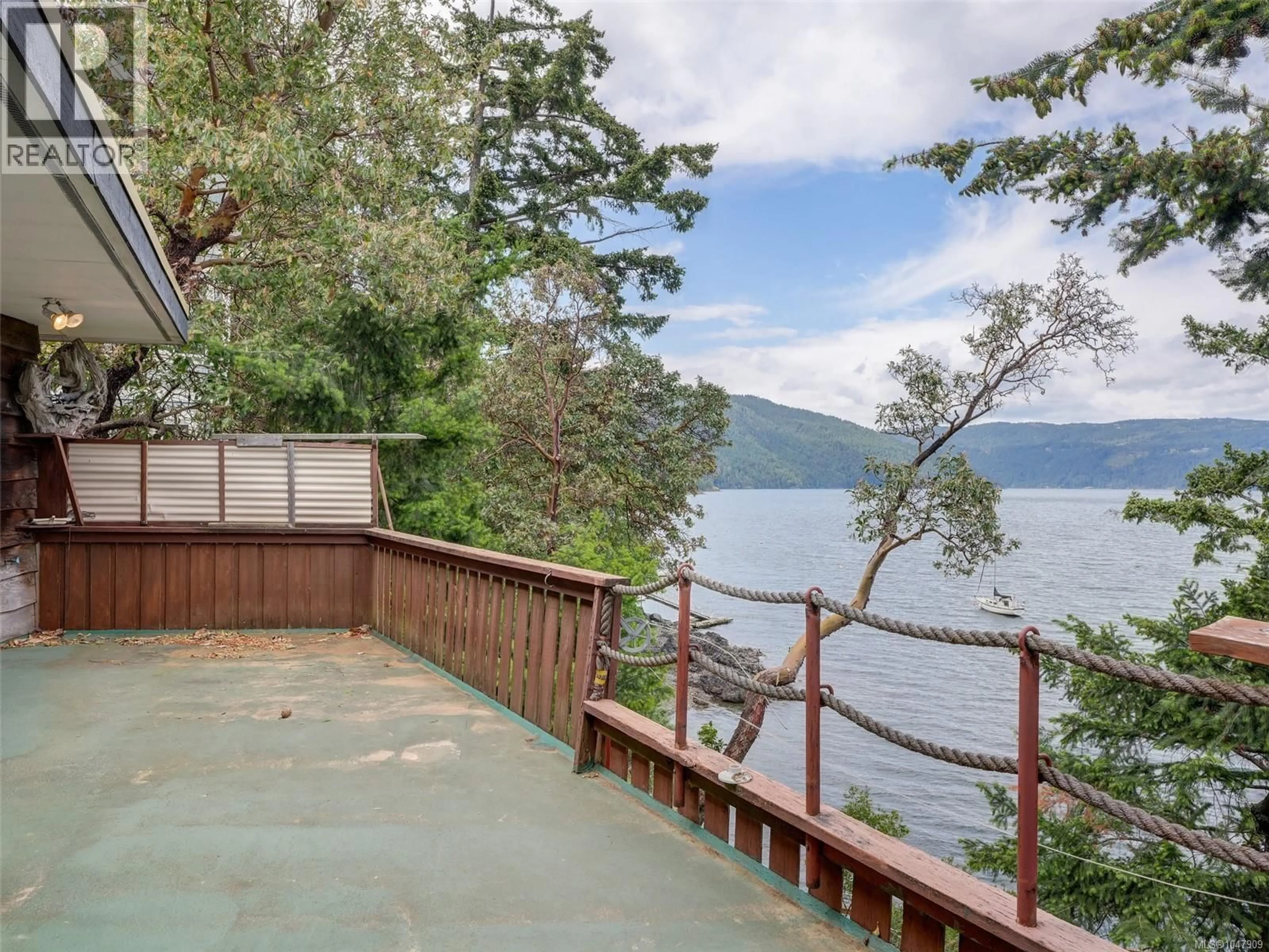 Patio, water/lake/river/ocean view for 6860 MARK LANE, Central Saanich British Columbia V9E2A1