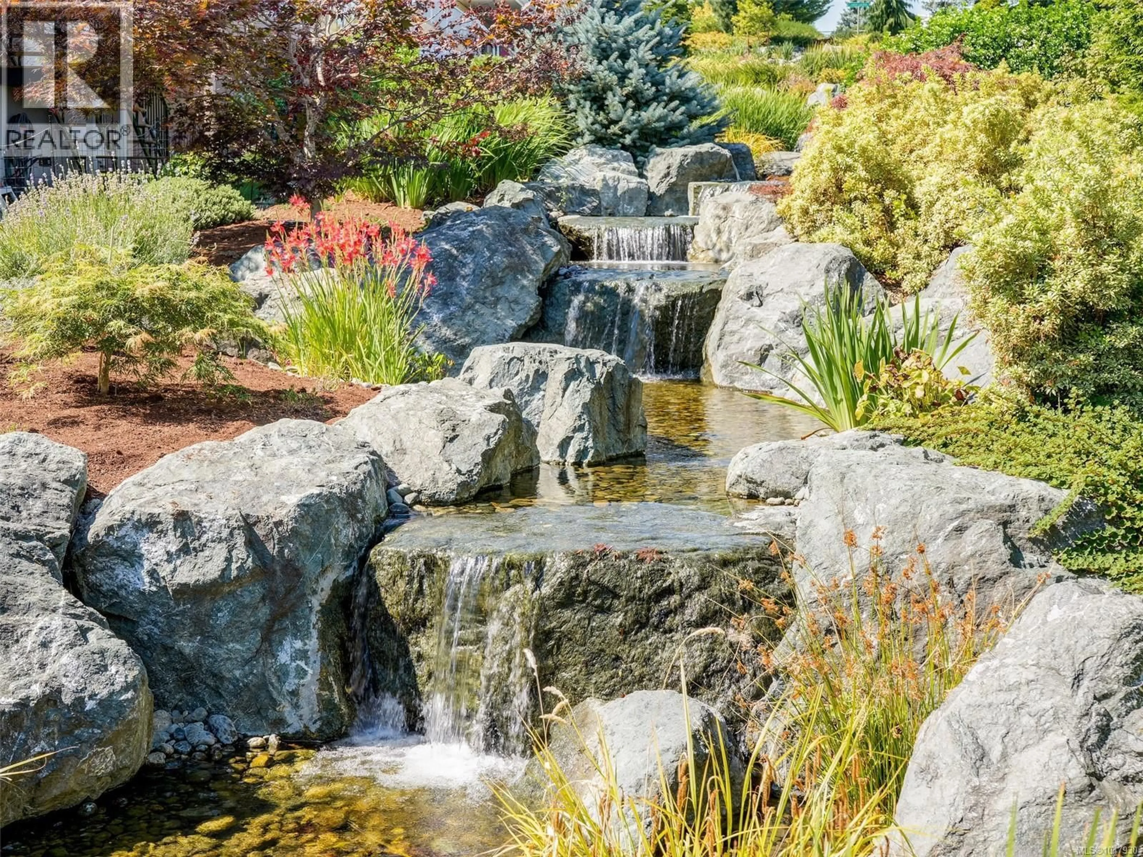 Patio, water/lake/river/ocean view for 806 COUNTRY CLUB DRIVE, Cobble Hill British Columbia V8H0K8