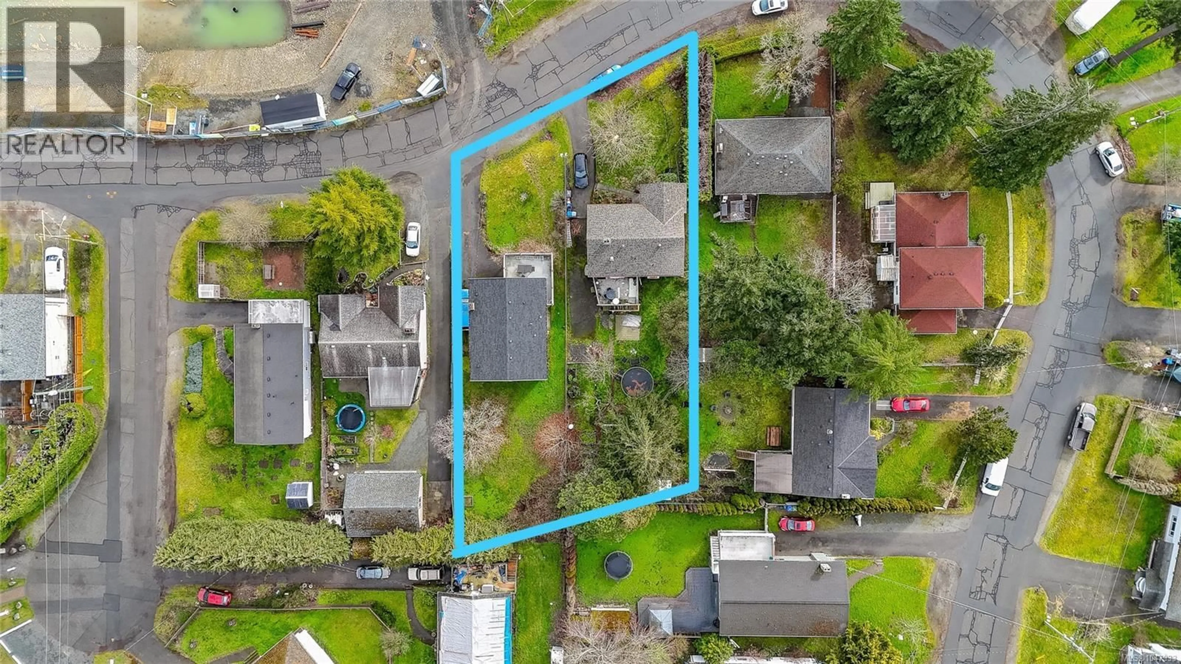 A pic from outside/outdoor area/front of a property/back of a property/a pic from drone, street for 2760 SCAFE ROAD, Langford British Columbia V9B3W7