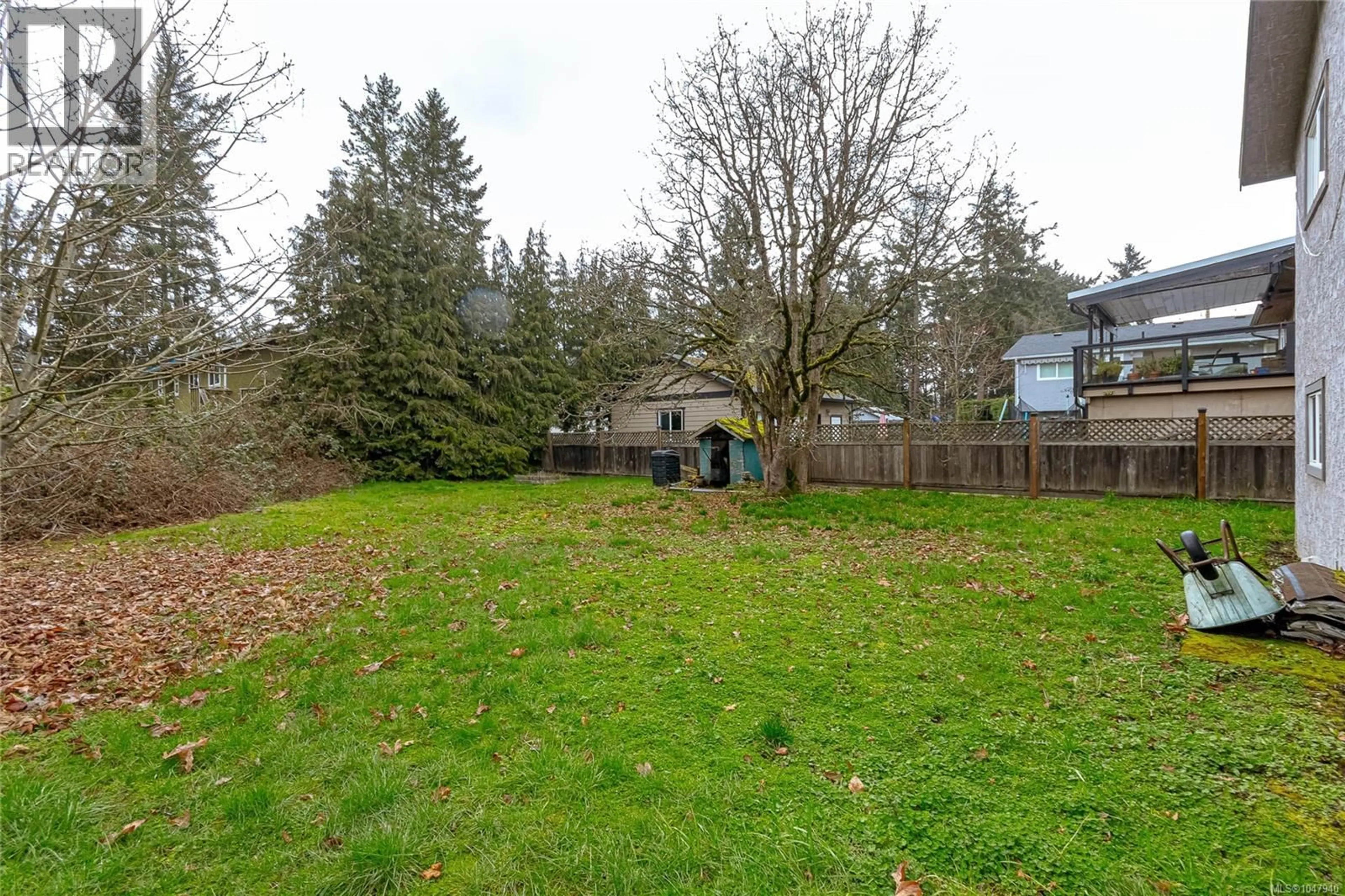 A pic from outside/outdoor area/front of a property/back of a property/a pic from drone, forest/trees view for 2754 SCAFE ROAD, Langford British Columbia V9B3W7