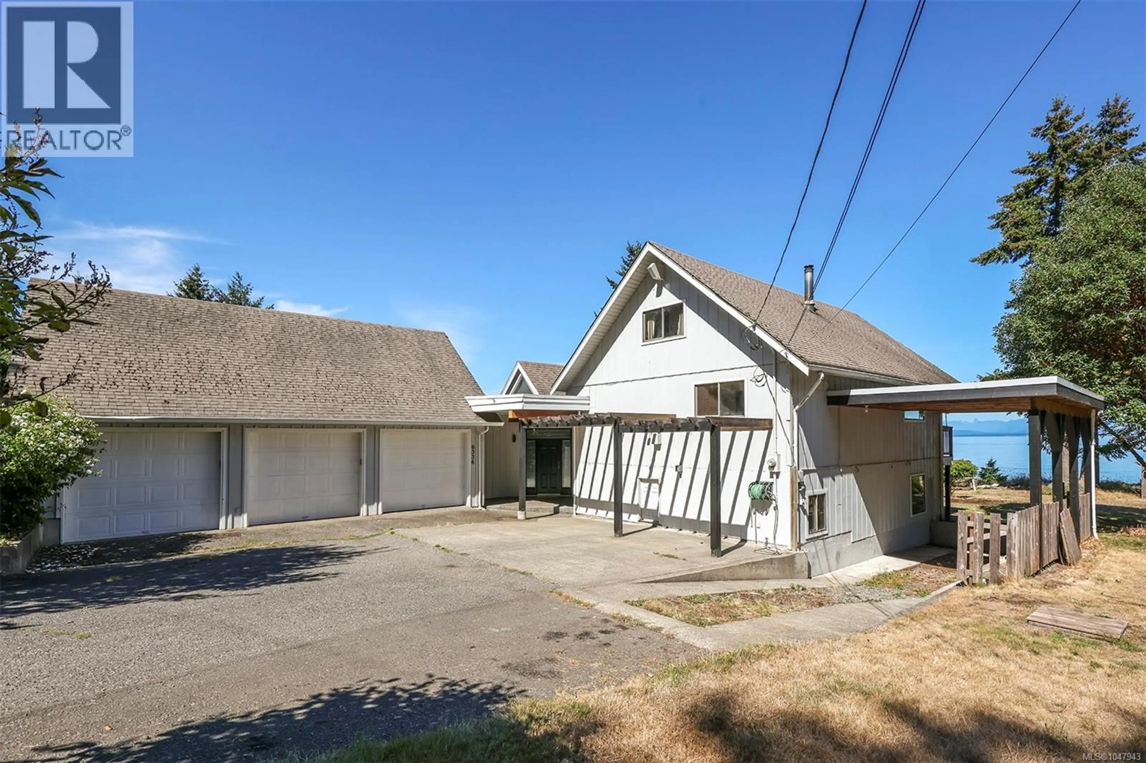 A pic from outside/outdoor area/front of a property/back of a property/a pic from drone, street for 6336 COHO DRIVE, Courtenay British Columbia V9J1V3