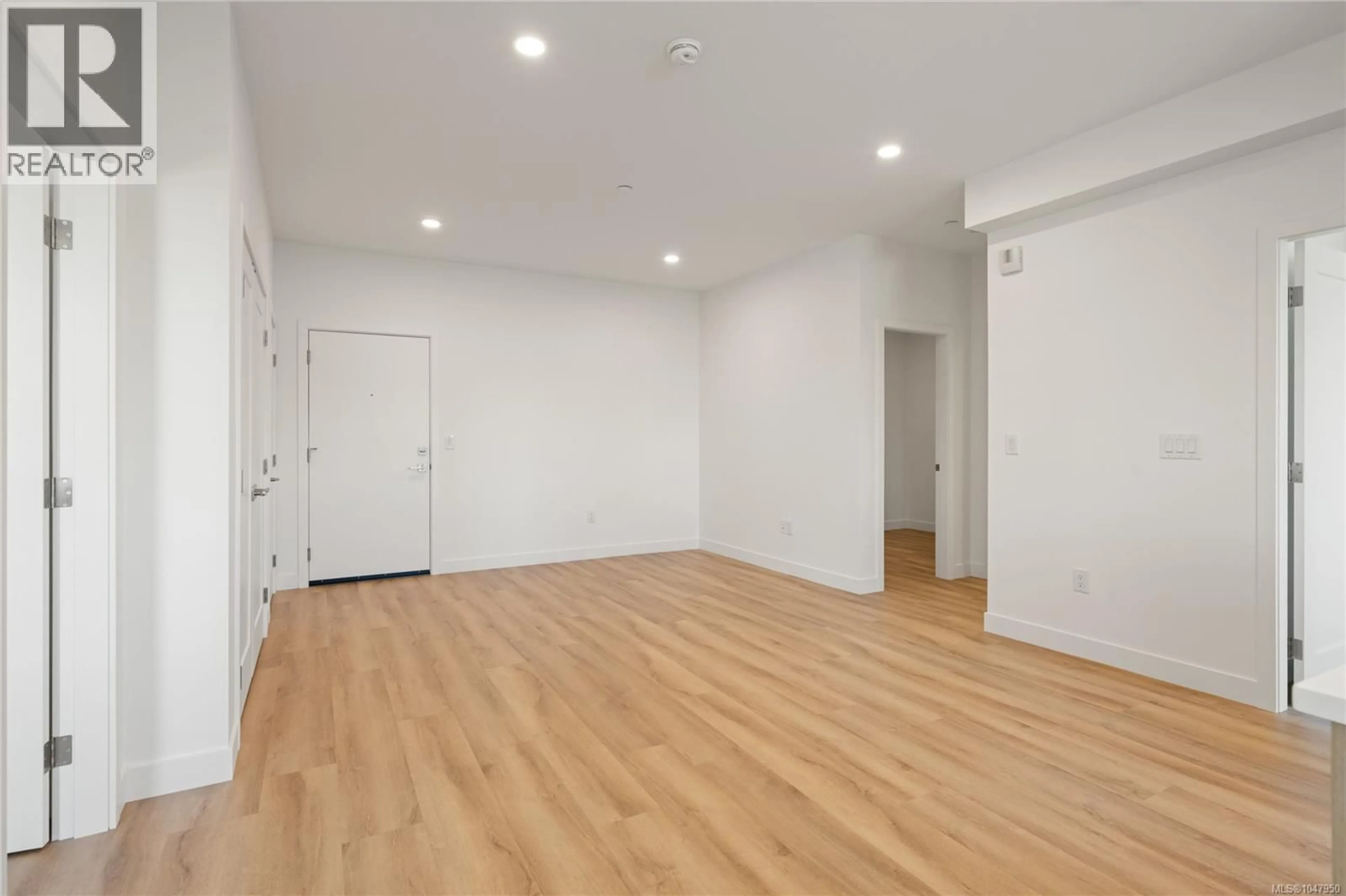 A pic of a room for 204 - 7181 LANTZVILLE ROAD, Lantzville British Columbia V0R2H0
