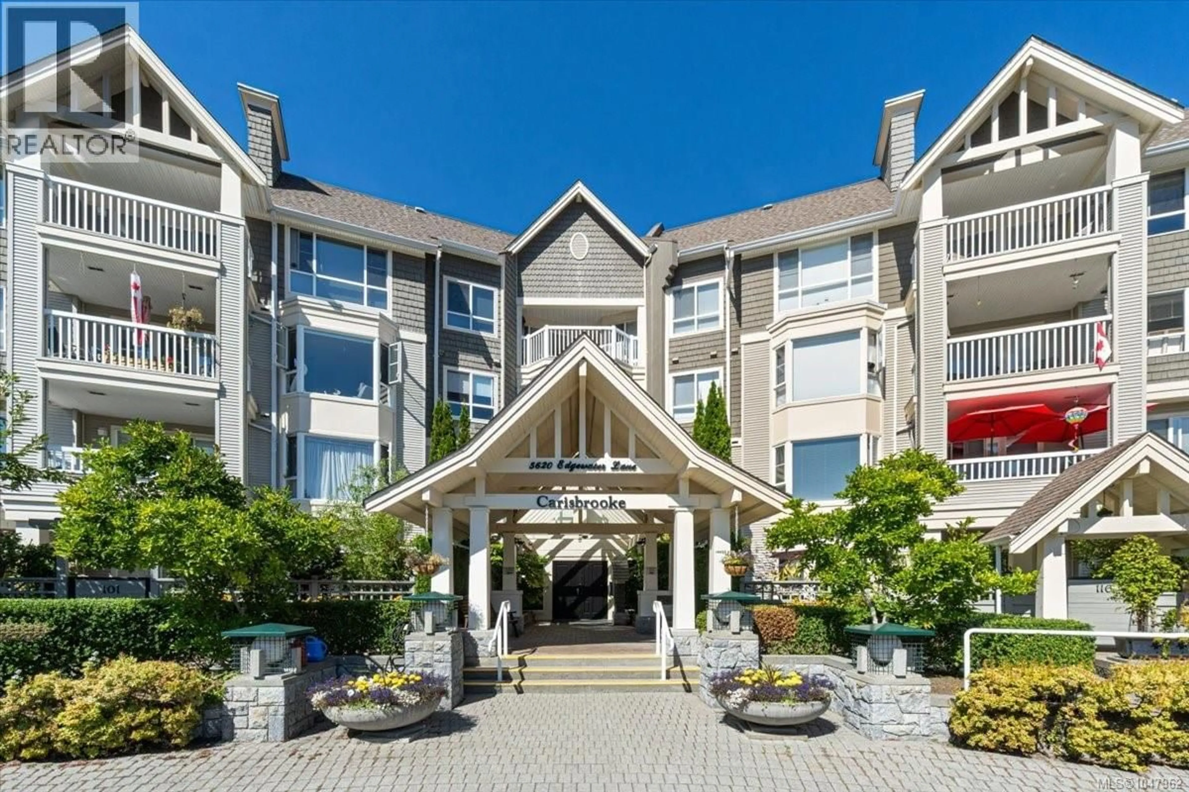 Indoor foyer for 403 - 5620 EDGEWATER LANE, Nanaimo British Columbia V9T6K1