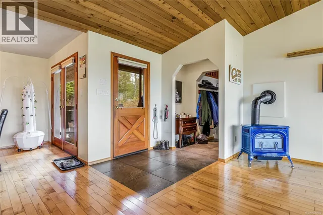 3910 ISLAND HIGHWAY SOUTH, Campbell River 5
