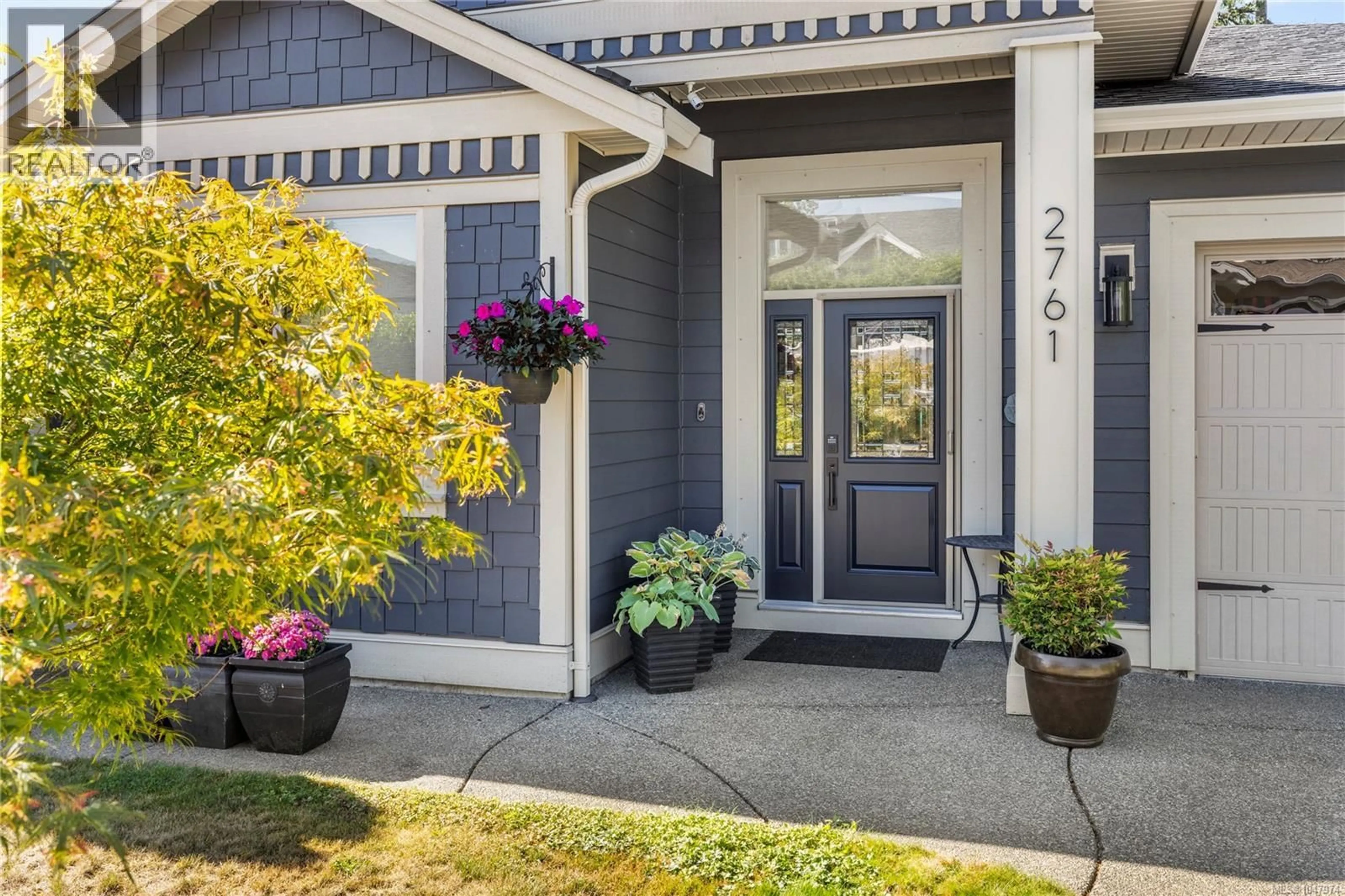 Home with vinyl exterior material, street for 2761 HORTH ROAD, Nanaimo British Columbia V9T5P5