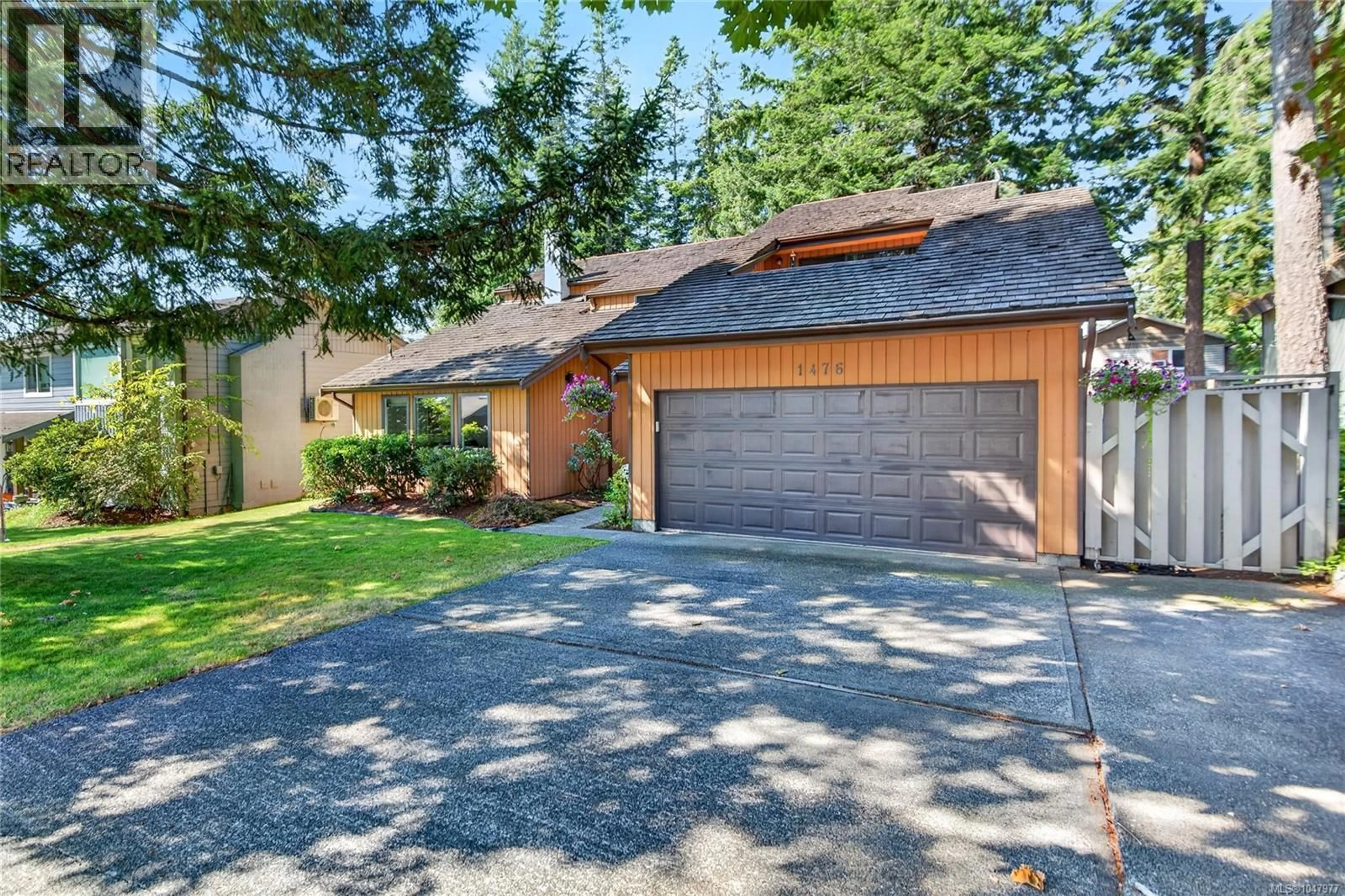 Home with brick exterior material, street for 1476 LEED ROAD, Campbell River British Columbia V9W5M8