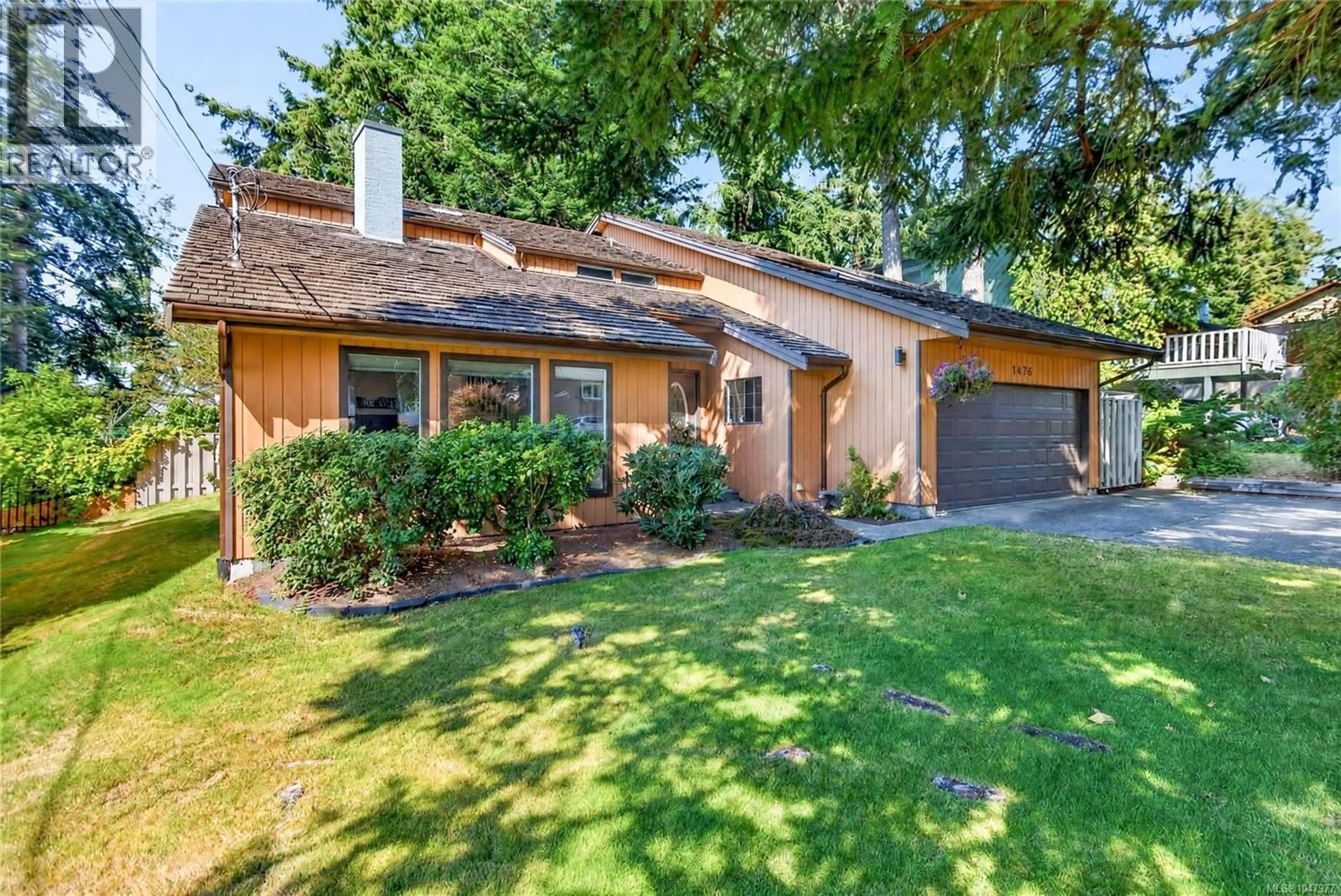 Home with brick exterior material, street for 1476 LEED ROAD, Campbell River British Columbia V9W5M8