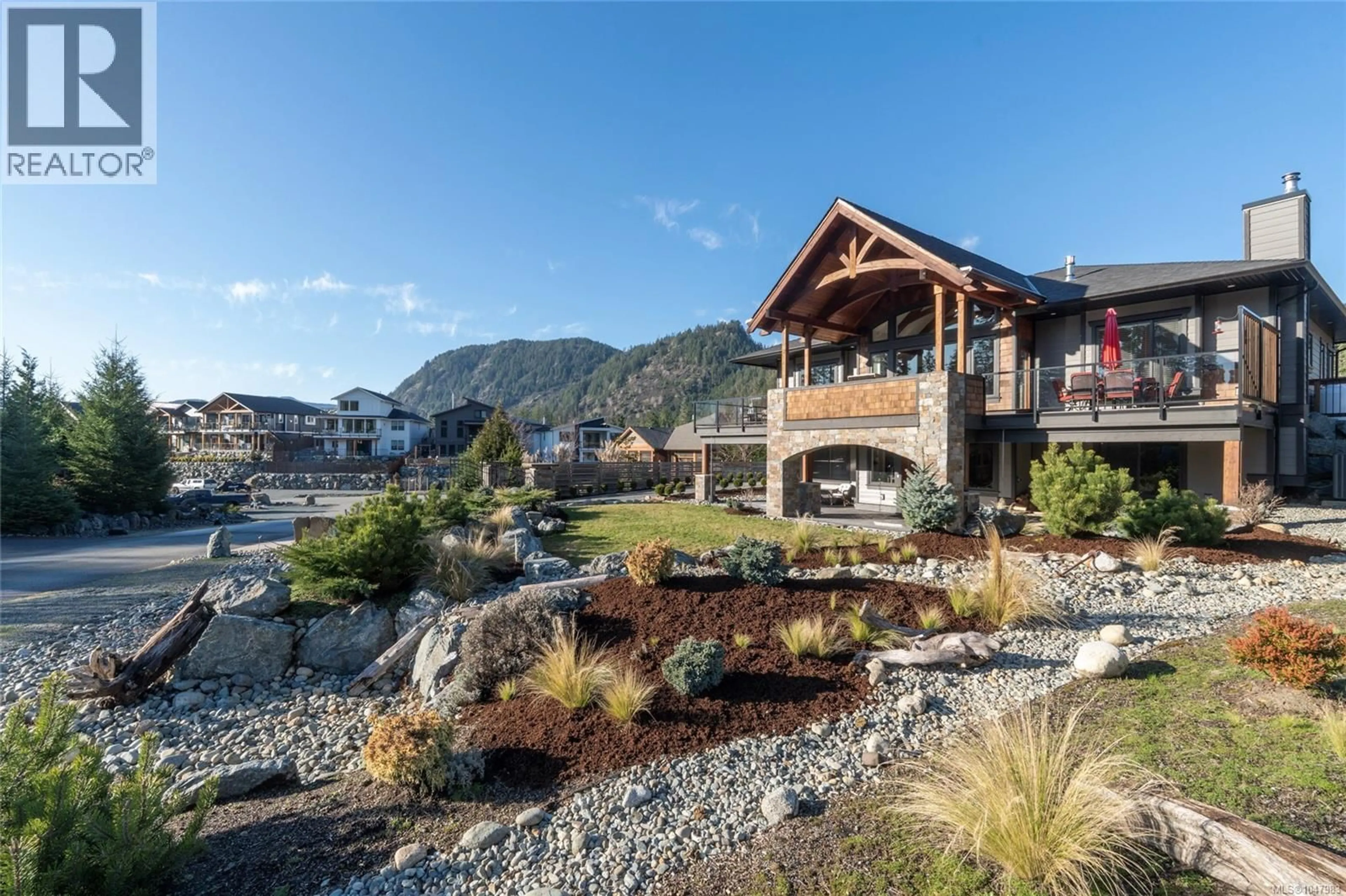 Patio, water/lake/river/ocean view for 7343 LAKEFRONT PLACE, Lake Cowichan British Columbia V0R2G1