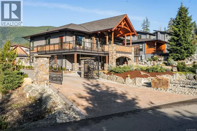 7343 LAKEFRONT PLACE, Lake Cowichan 5