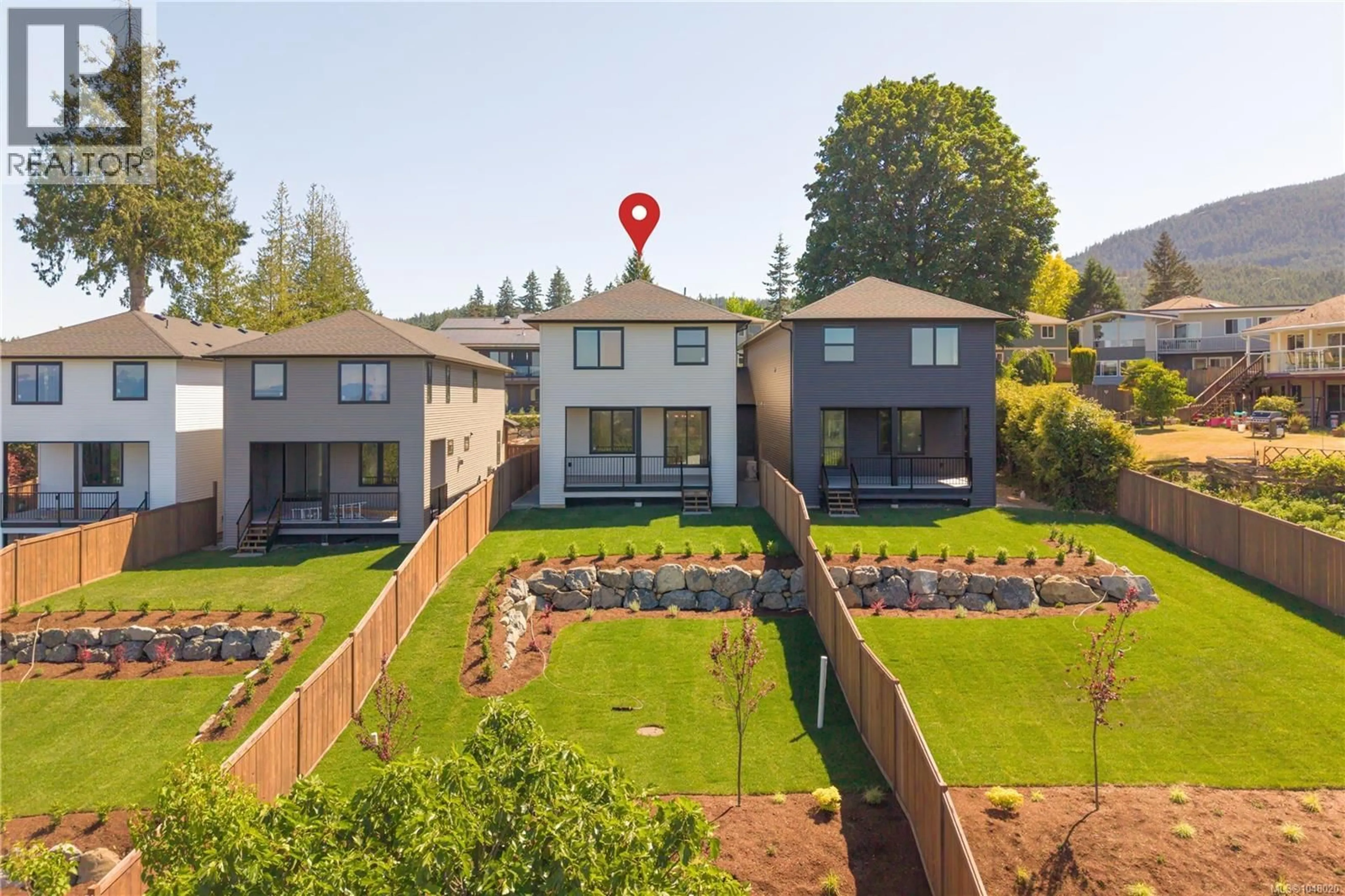 A pic from outside/outdoor area/front of a property/back of a property/a pic from drone, unknown for 102 - 2302 ARBOT ROAD, Nanaimo British Columbia V9R6S8