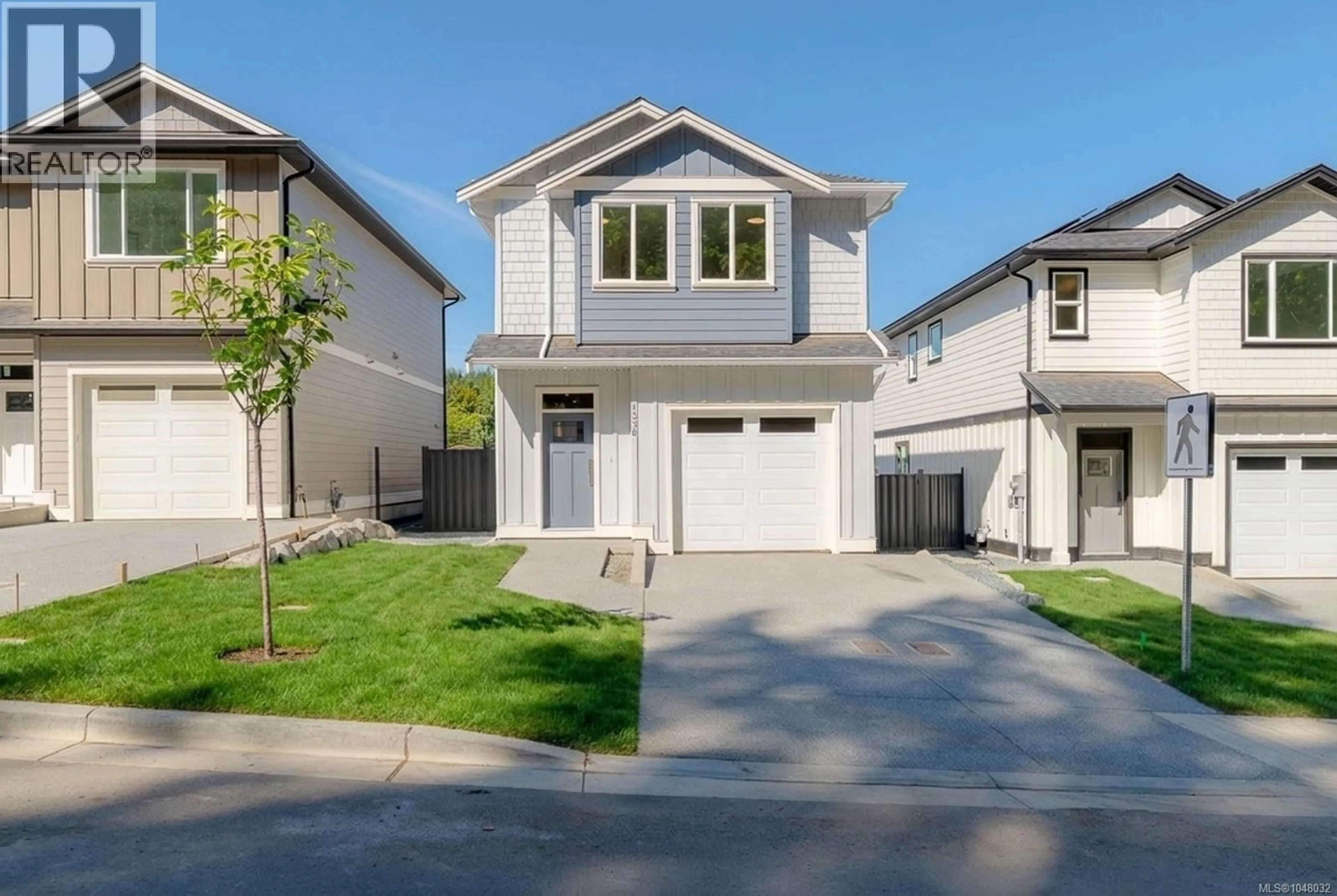 Home with vinyl exterior material, street for 1336 MCKINLEY ROAD, Ladysmith British Columbia V9G1R2