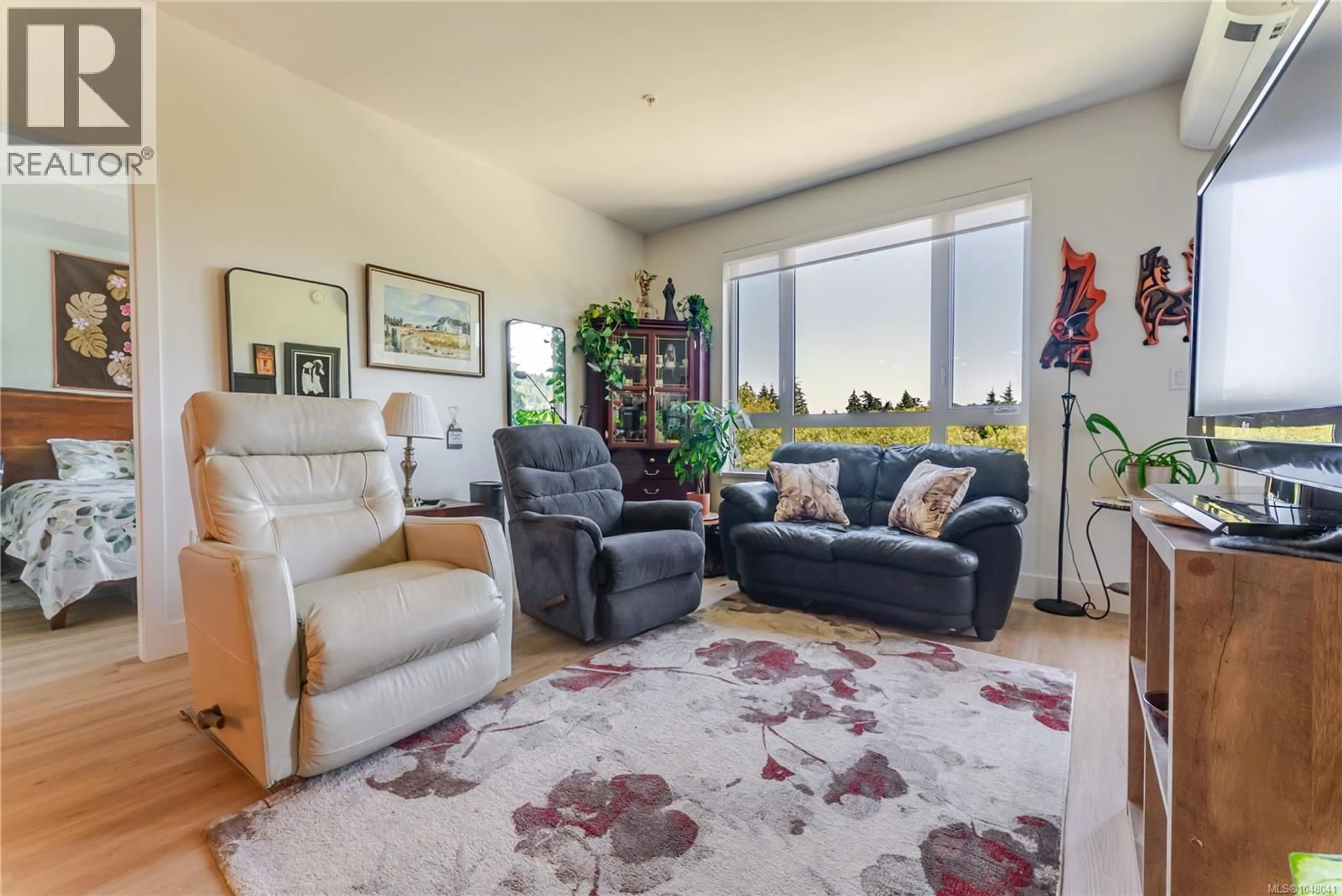 Living room with furniture, unknown for 327 - 920 REUNION AVENUE, Langford British Columbia V9B0W8