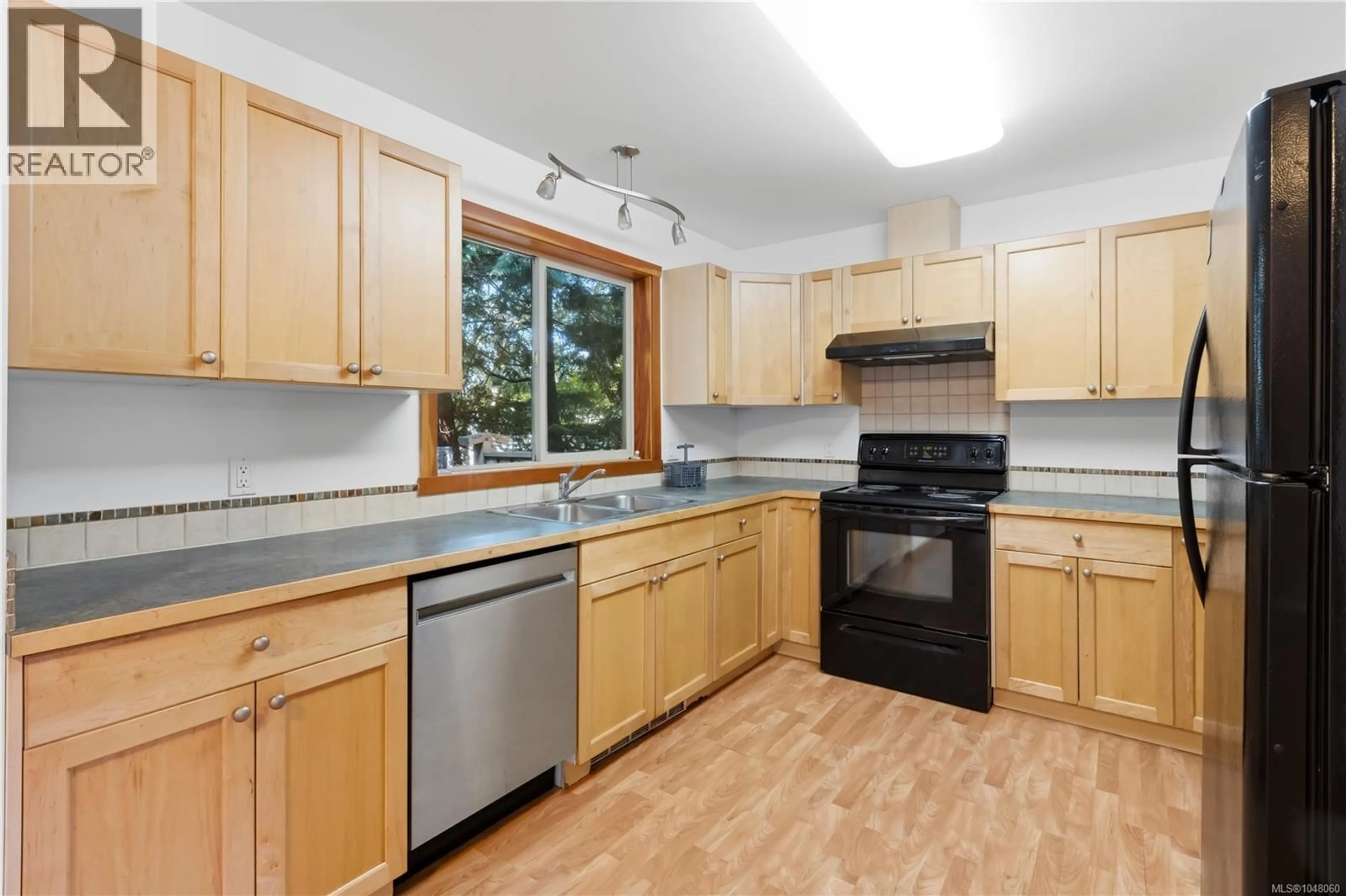 Standard kitchen, unknown for 7 - 1626 HOLLY CRESCENT, Ucluelet British Columbia V0R3A0