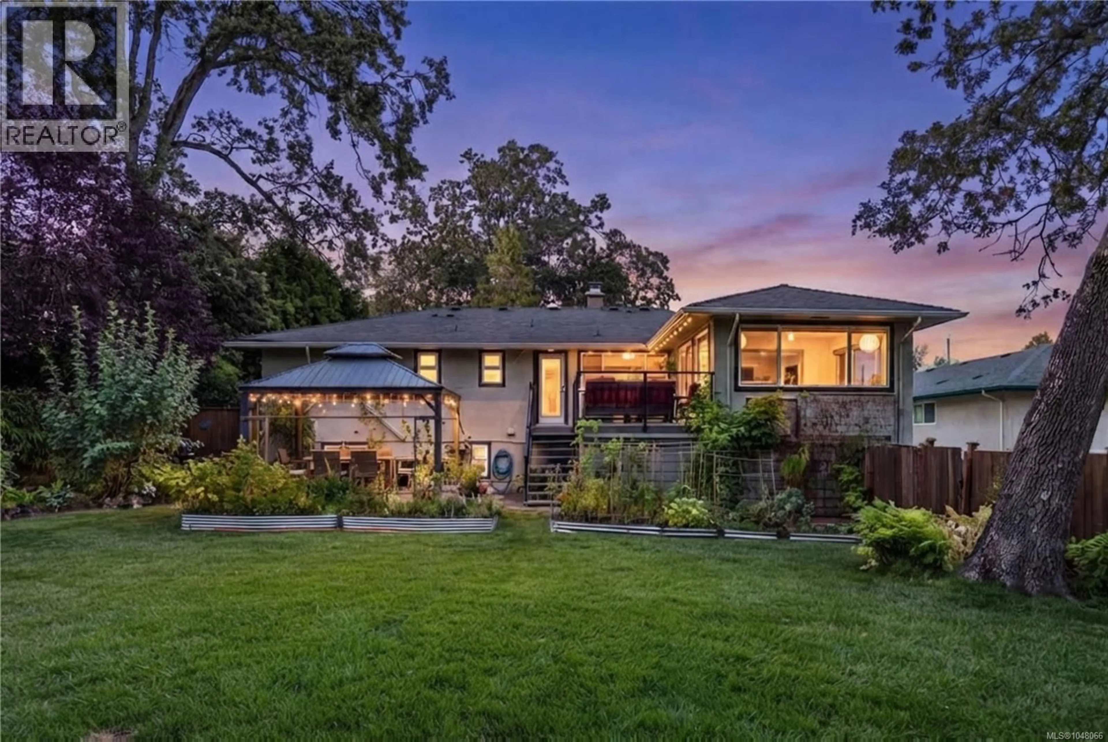 Home with brick exterior material, unknown for 2083 RENFREW ROAD, Oak Bay British Columbia V8P1S3