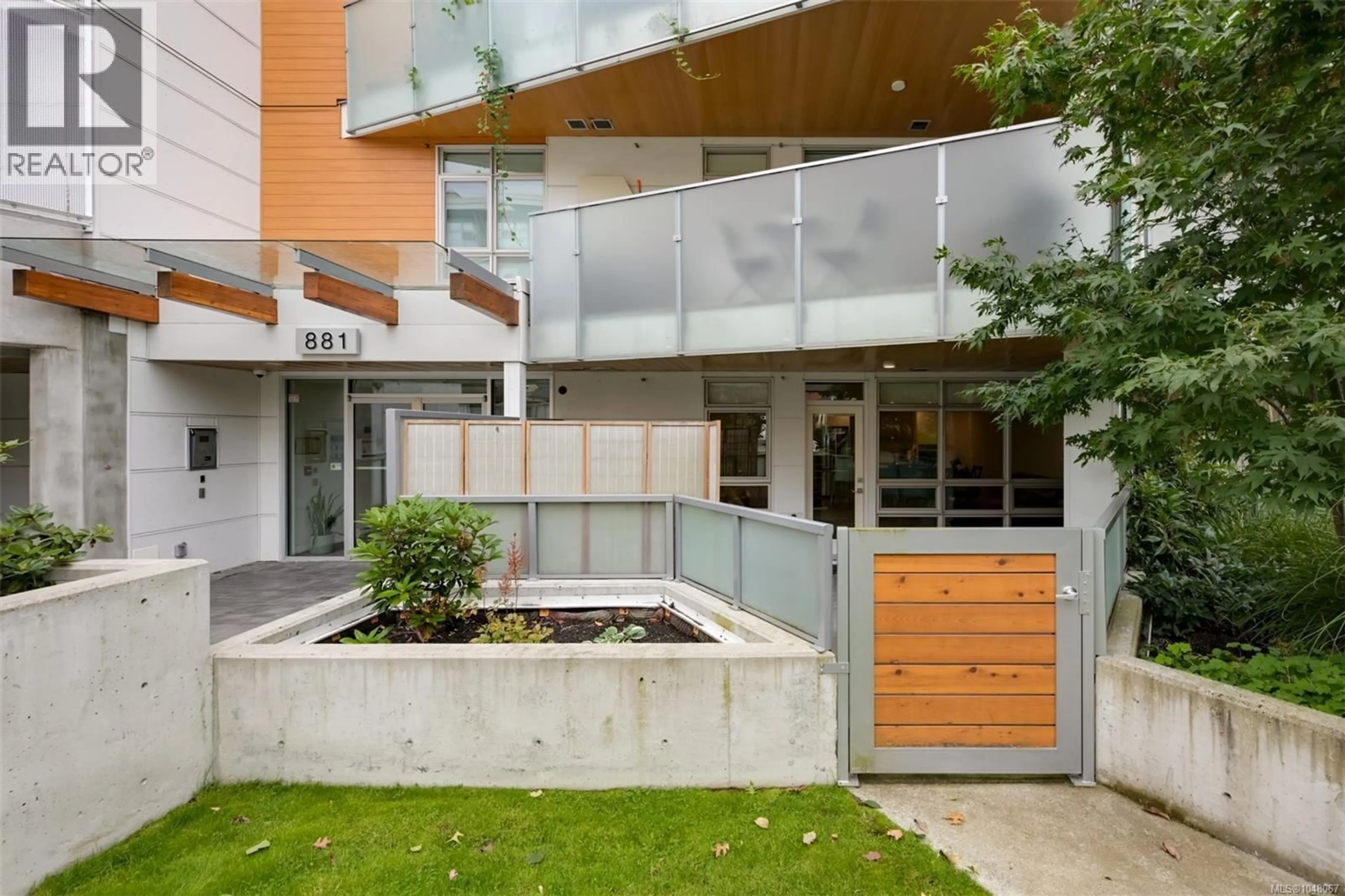 Unknown for 103 - 881 SHORT STREET, Saanich British Columbia V8P2L3