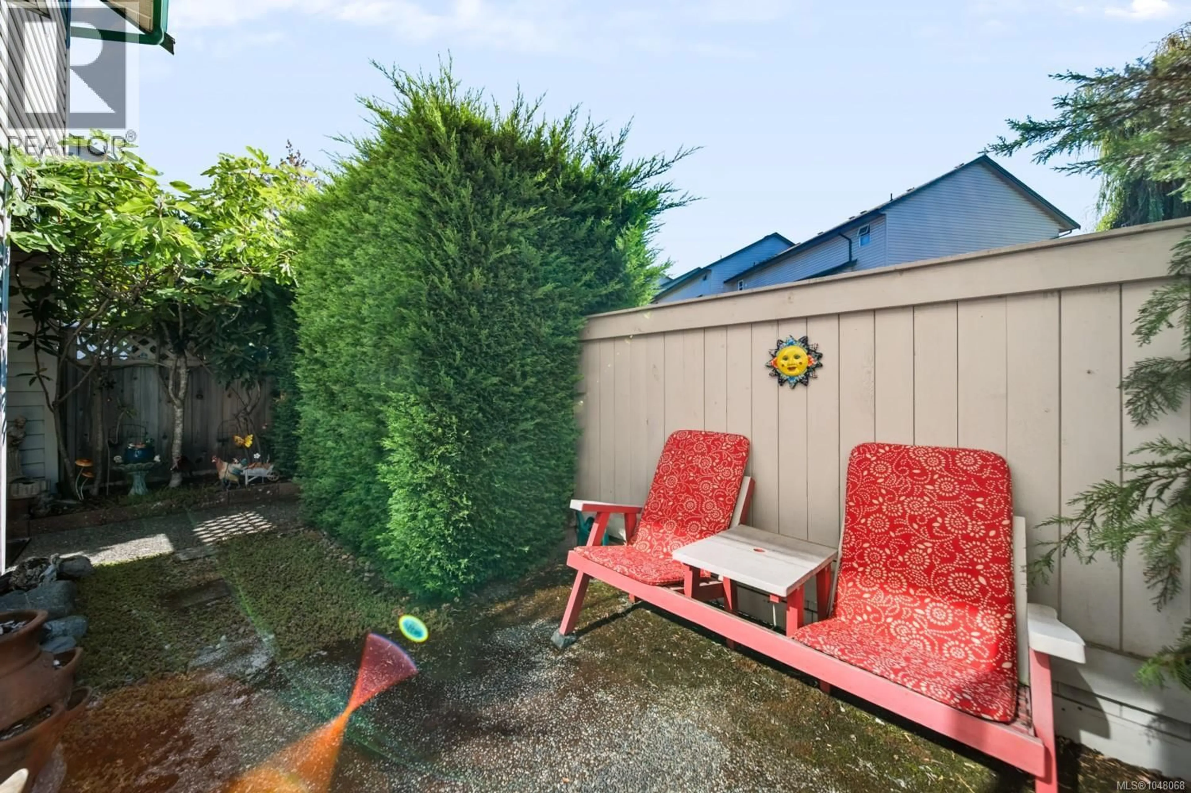 Patio, street for 6 - 1906 BOWEN ROAD, Nanaimo British Columbia V9S5S6
