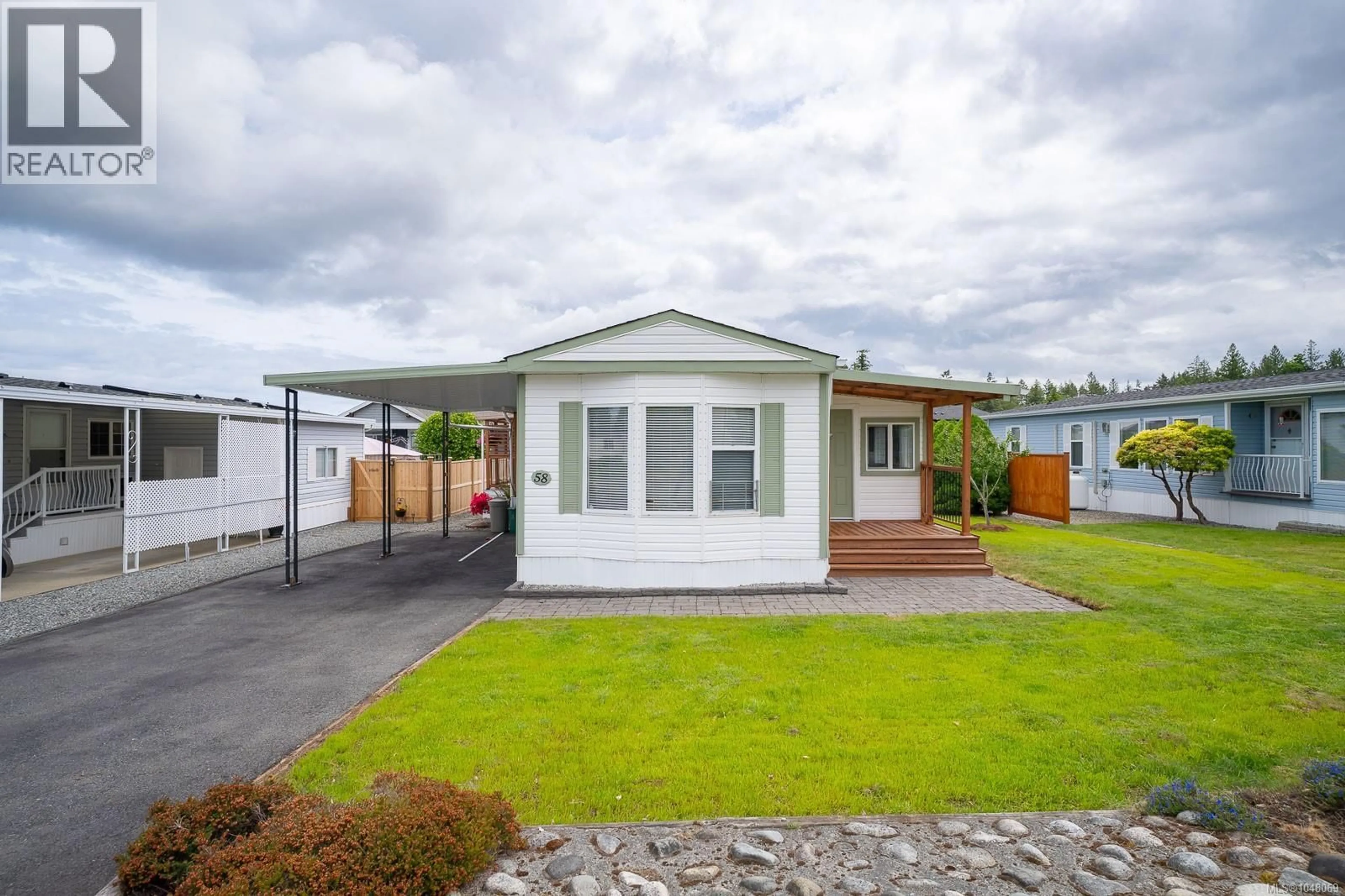 Home with vinyl exterior material, street for 58 - 2301 ARBOT ROAD, Nanaimo British Columbia V9R5K3
