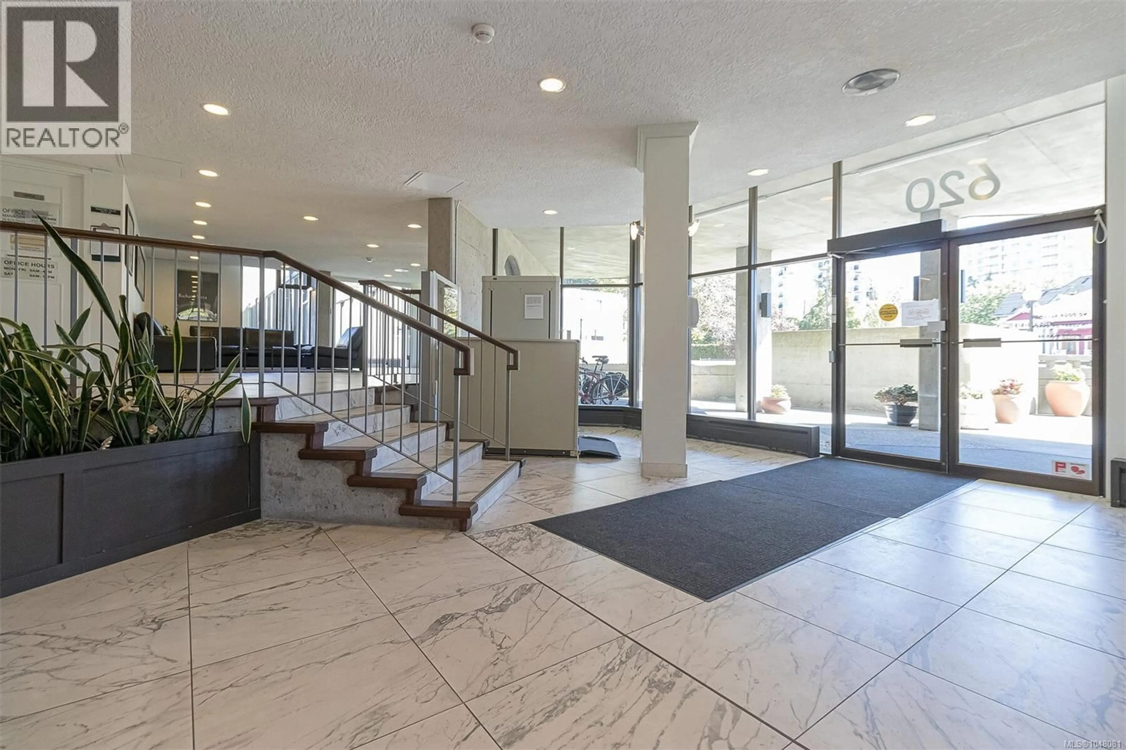 Lobby for 1003 - 620 TORONTO STREET, Victoria British Columbia V8V1P7