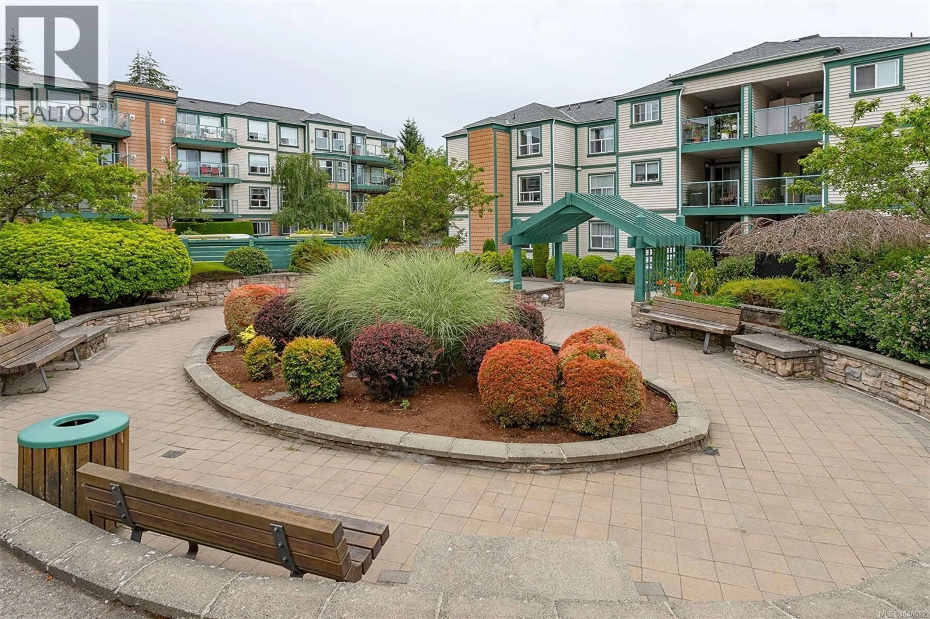 Patio, unknown for 108 - 898 VERNON AVENUE, Saanich British Columbia V8X2W6
