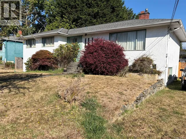 1622 RICHARDSON STREET, Victoria 4