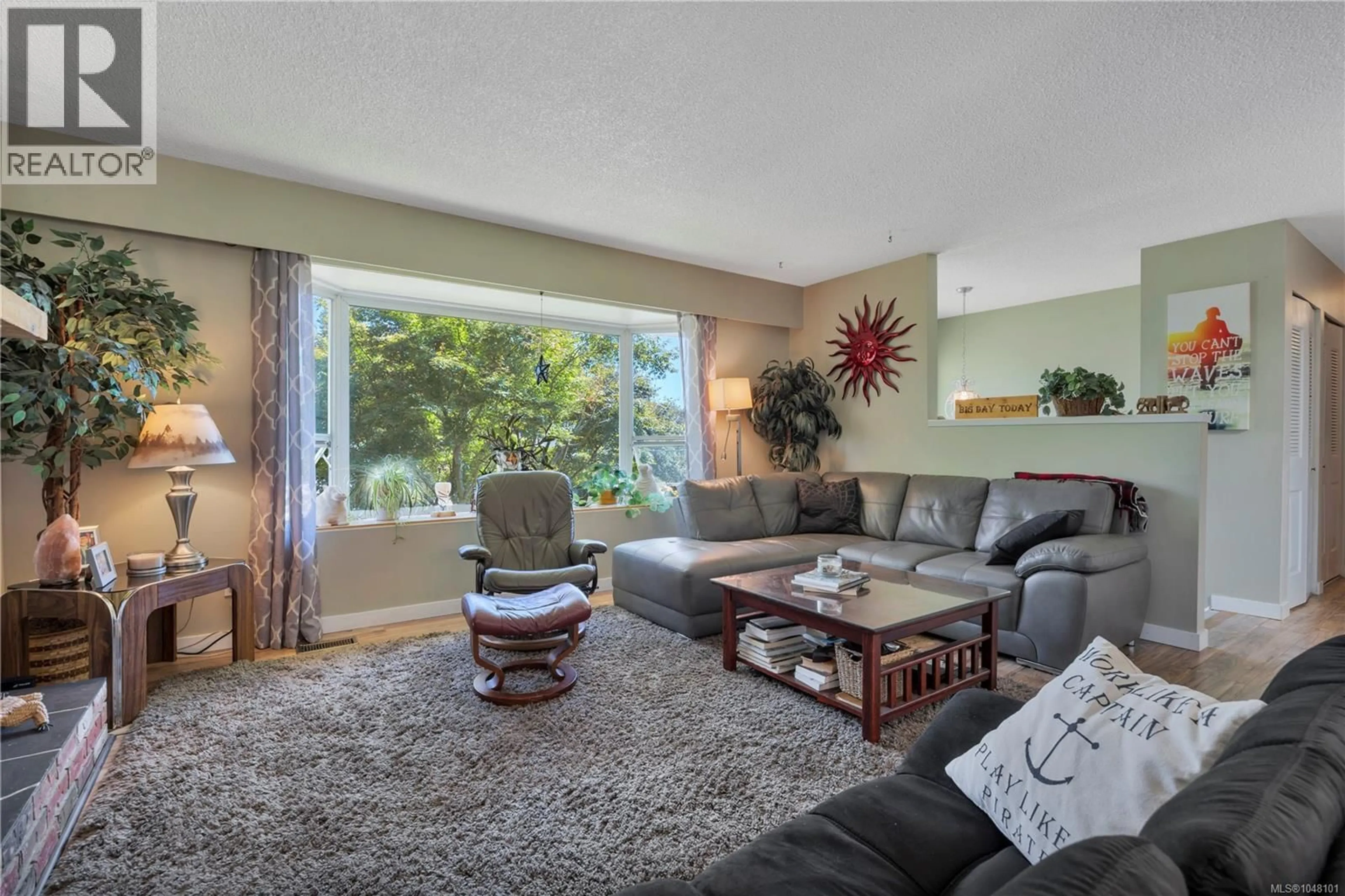 Living room with furniture, unknown for 3310 SMUGGLERS HILL DRIVE, Nanaimo British Columbia V9T3V3