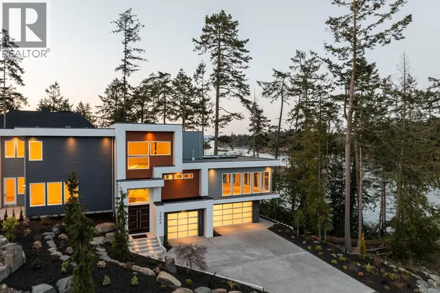 2464 TRYON ROAD, North Saanich 2