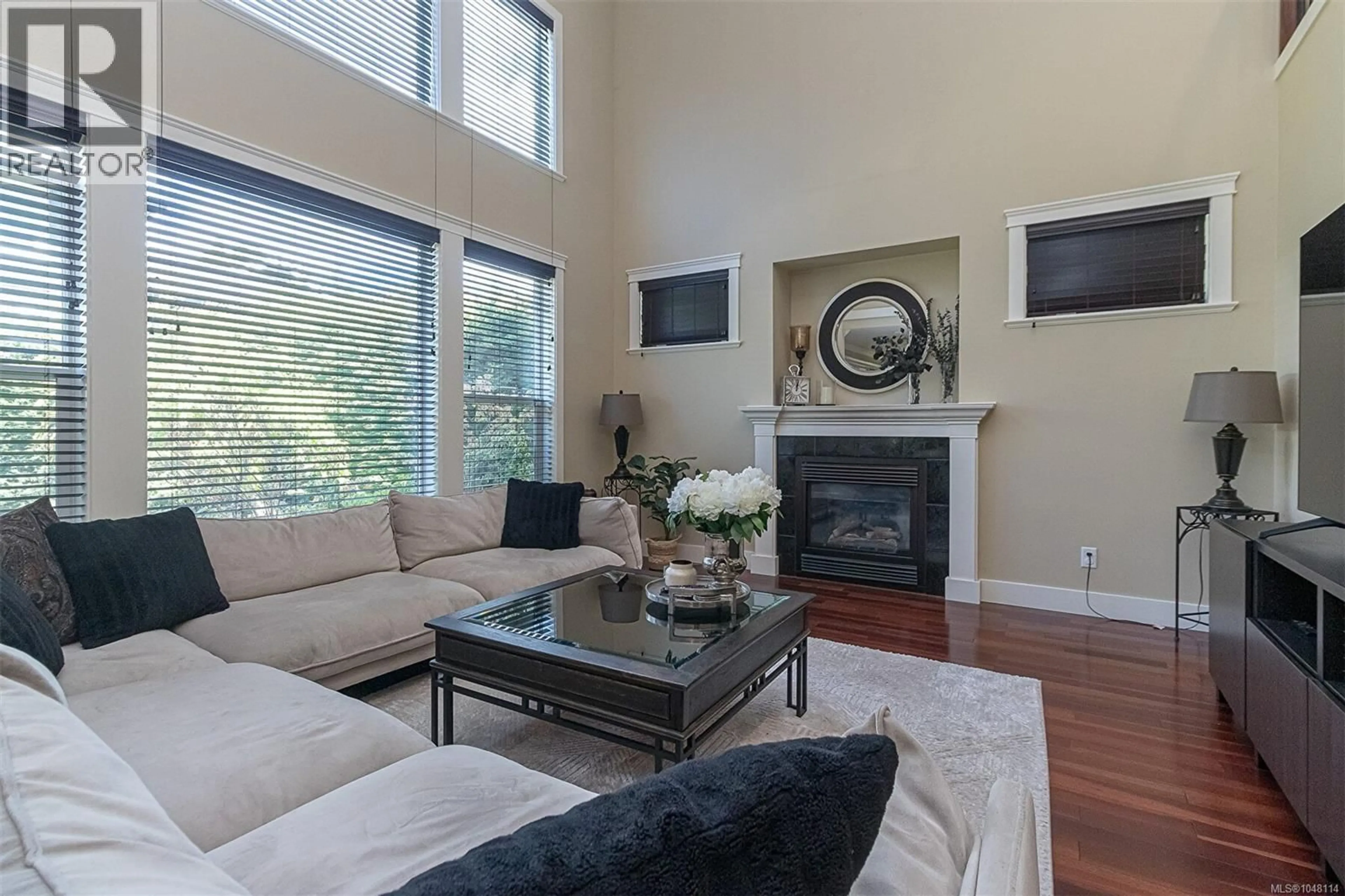 Living room with furniture, unknown for 971 GADE ROAD, Langford British Columbia V9B0G8