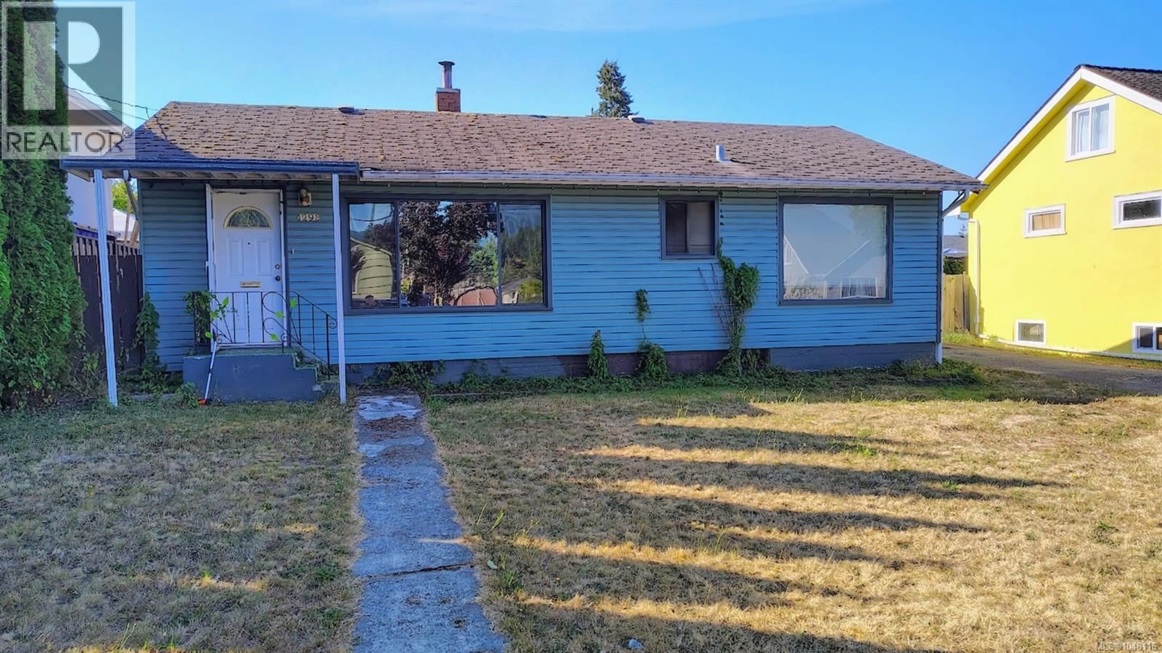 Home with vinyl exterior material, street for 4298 LATHOM ROAD, Port Alberni British Columbia V9Y5T4