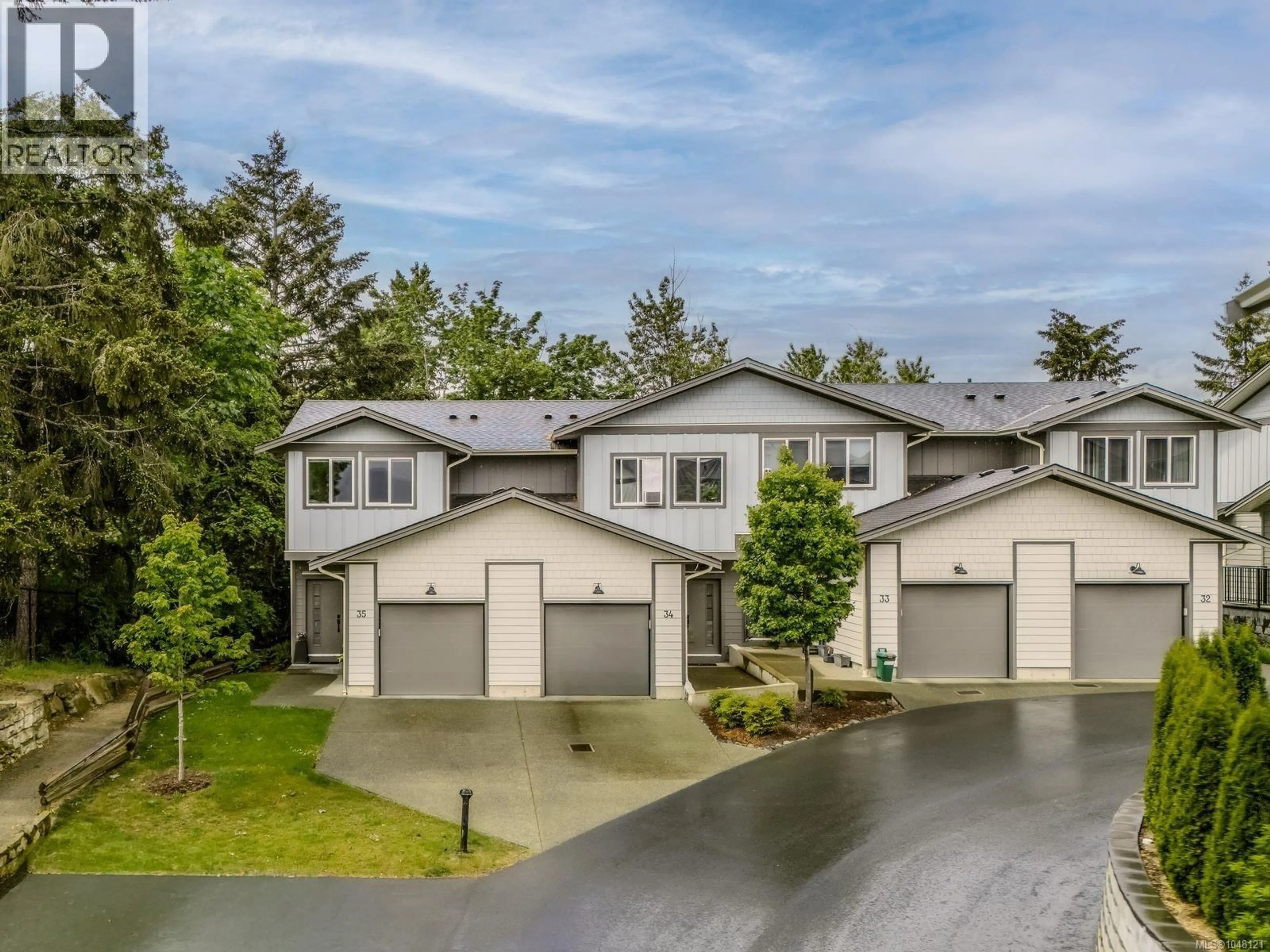 A pic from outside/outdoor area/front of a property/back of a property/a pic from drone, street for 35 - 3195 HERONS WAY, Duncan British Columbia V9L0H8