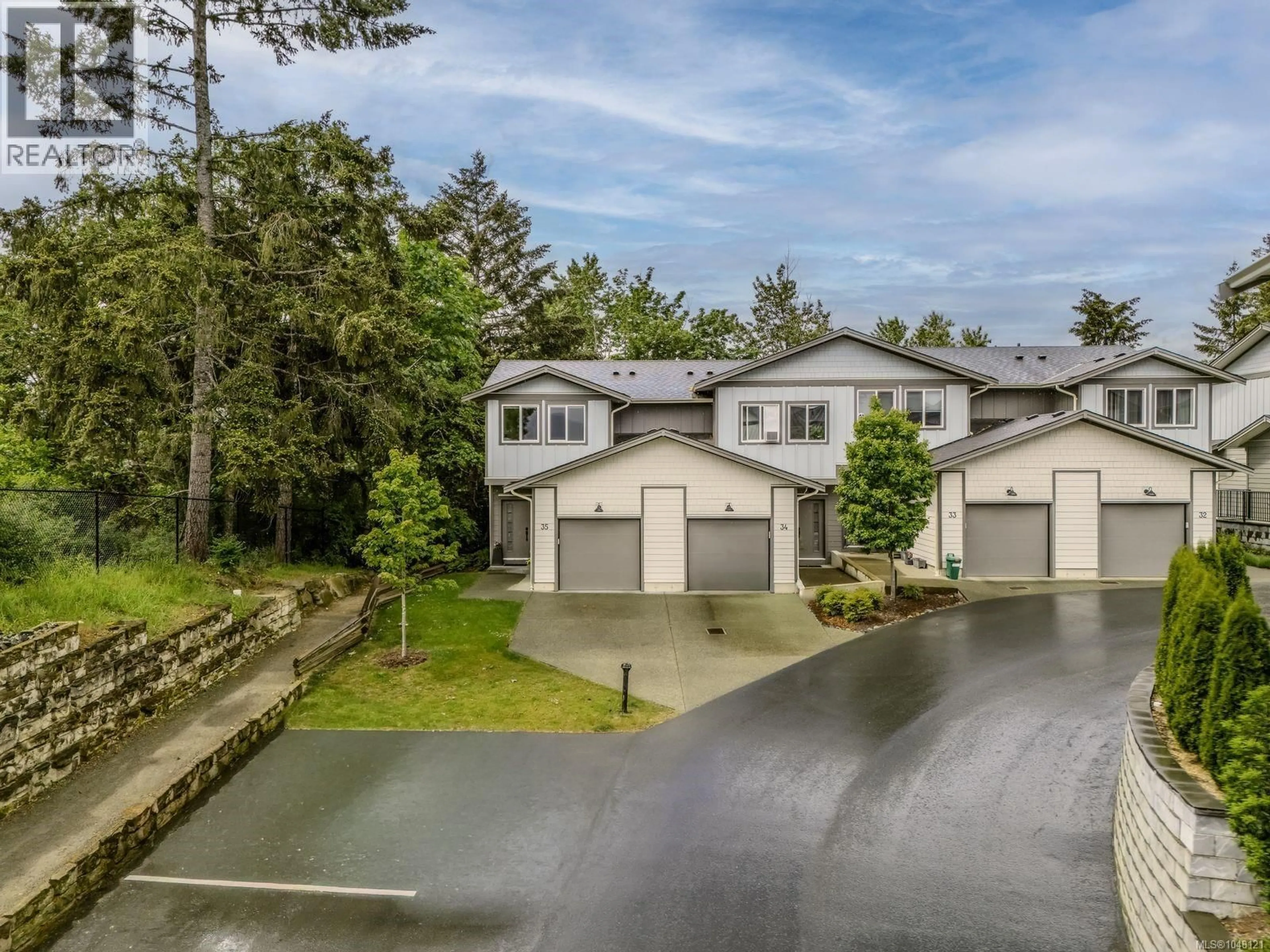 A pic from outside/outdoor area/front of a property/back of a property/a pic from drone, street for 35 - 3195 HERONS WAY, Duncan British Columbia V9L0H8